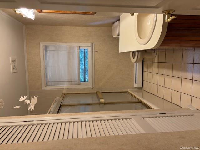 #7 photo, 59 Edgewood Avenue, サフォーク郡 Oakdale , NY 11769