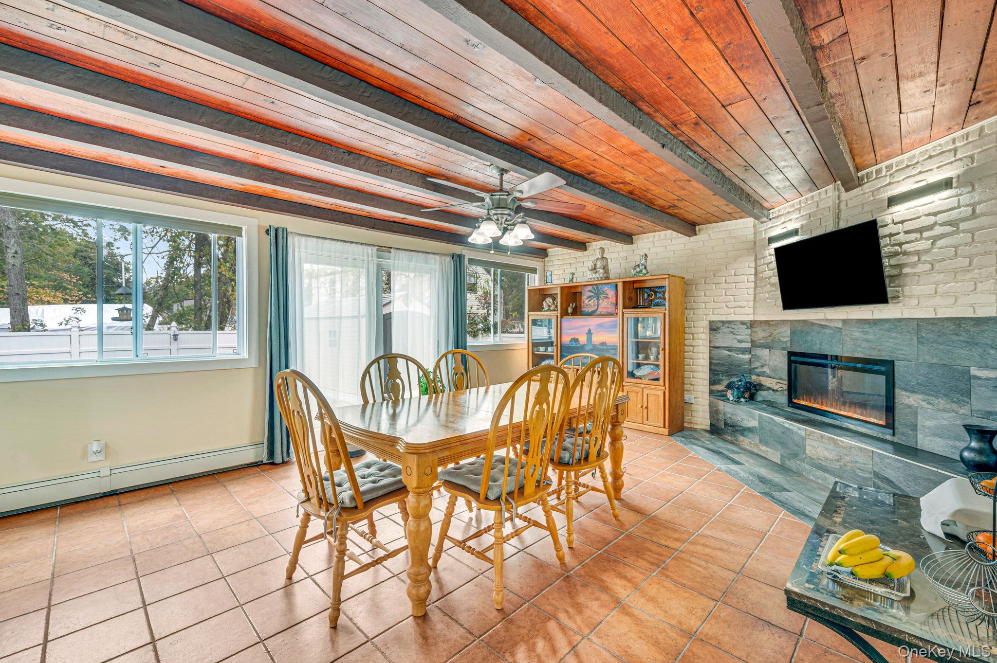 #18 photo, 21 Francisco Avenue, サフォーク郡 Central Islip , NY 11722