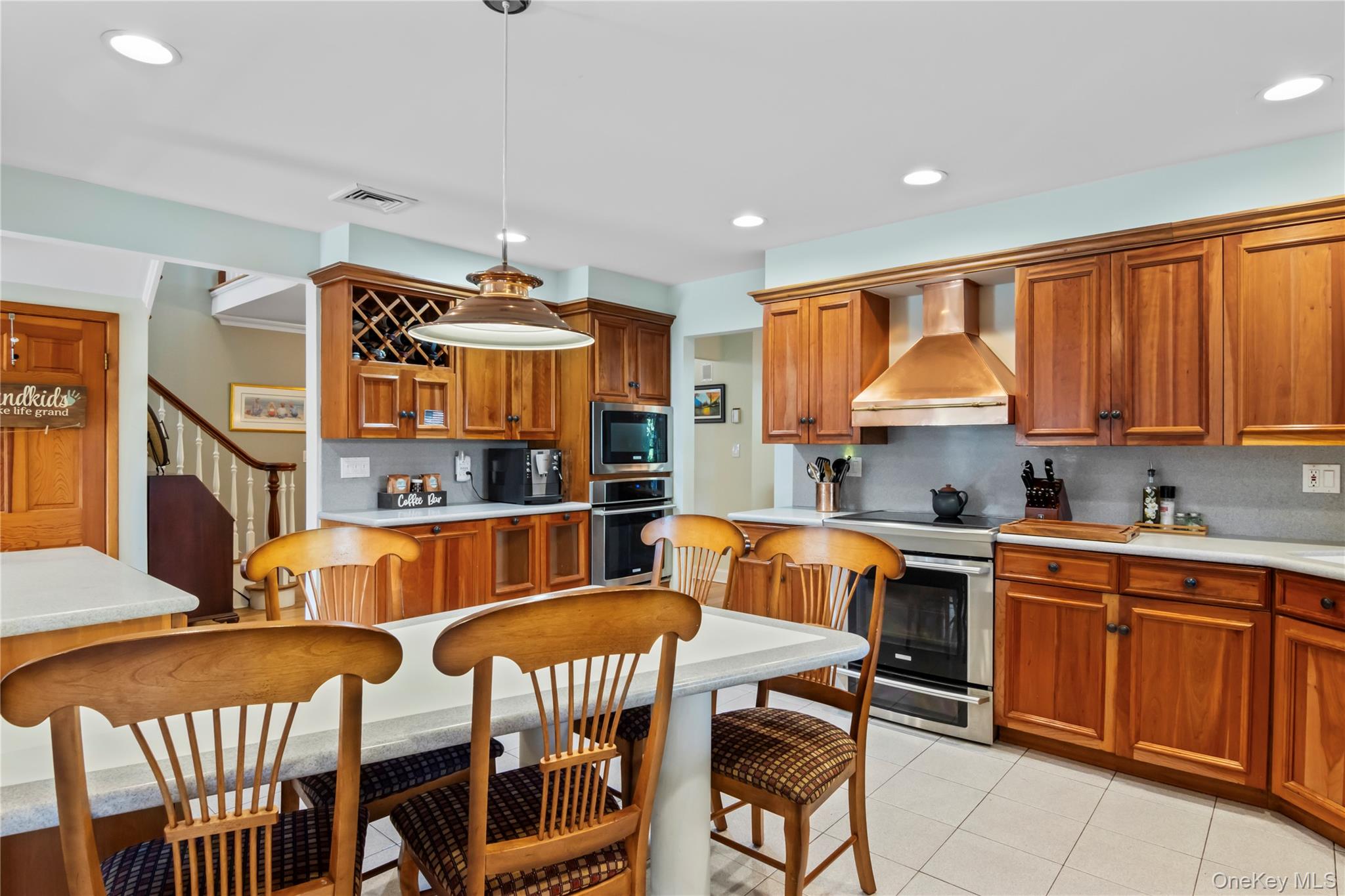 #11 photo, 48 Cedar Road, サフォーク郡 East Northport , NY 11731