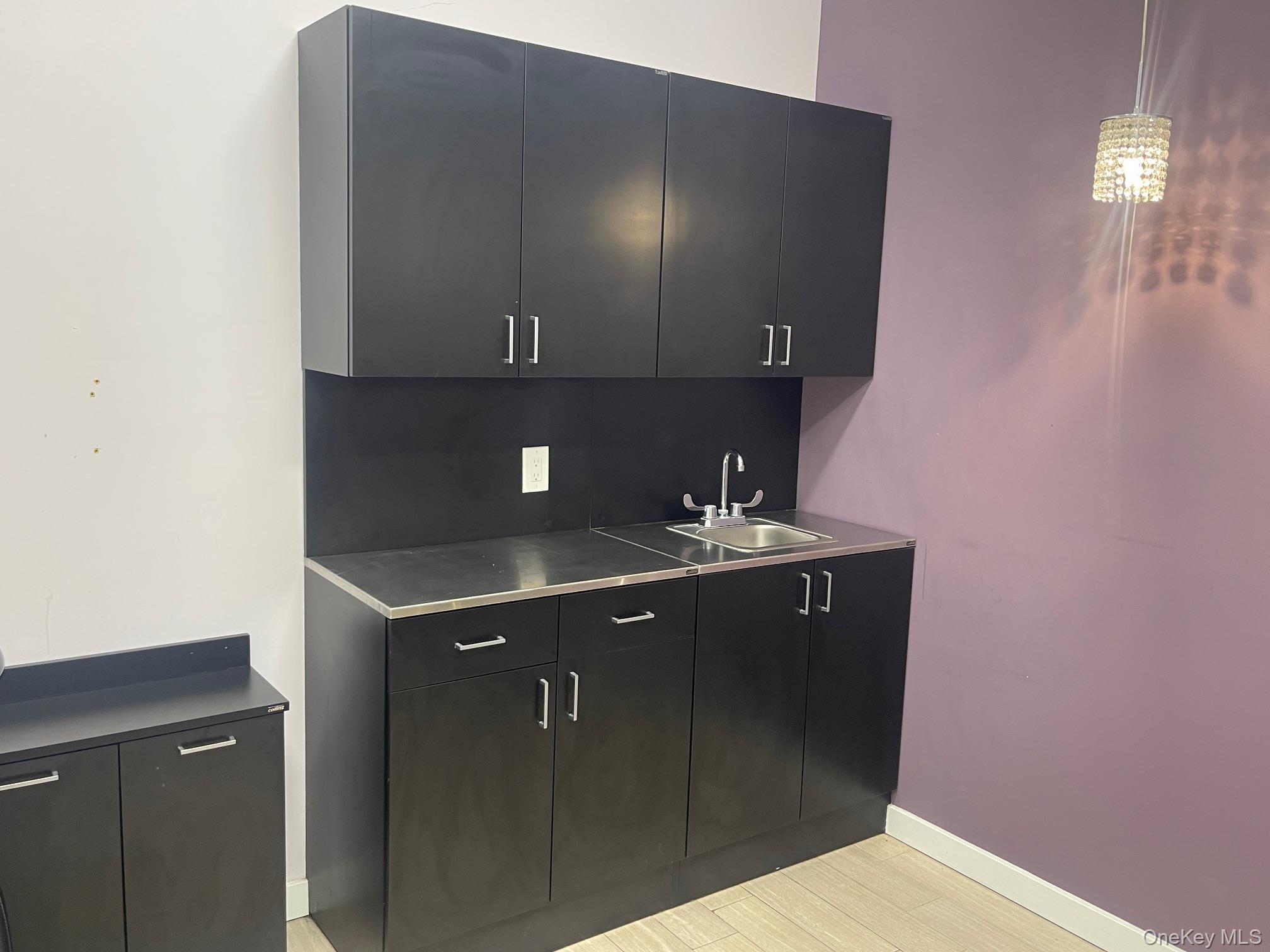 #11 photo, 271 Route 25A, サフォーク郡 Mount Sinai , NY 11766