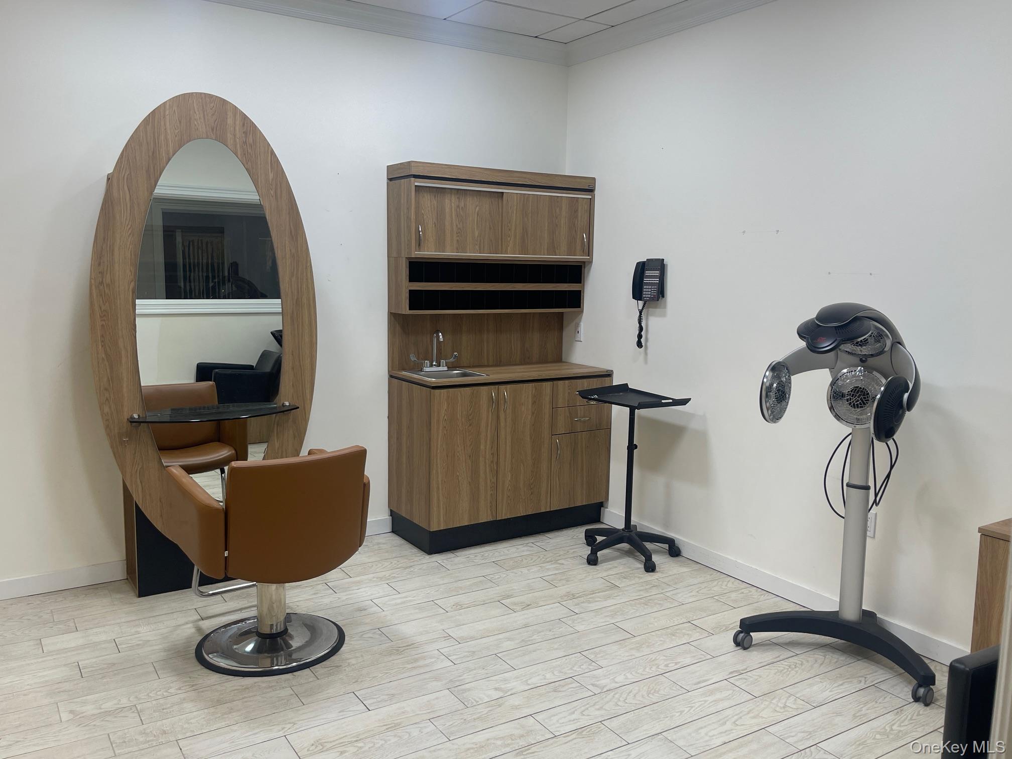 #14 photo, 271 Route 25A, サフォーク郡 Mount Sinai , NY 11766