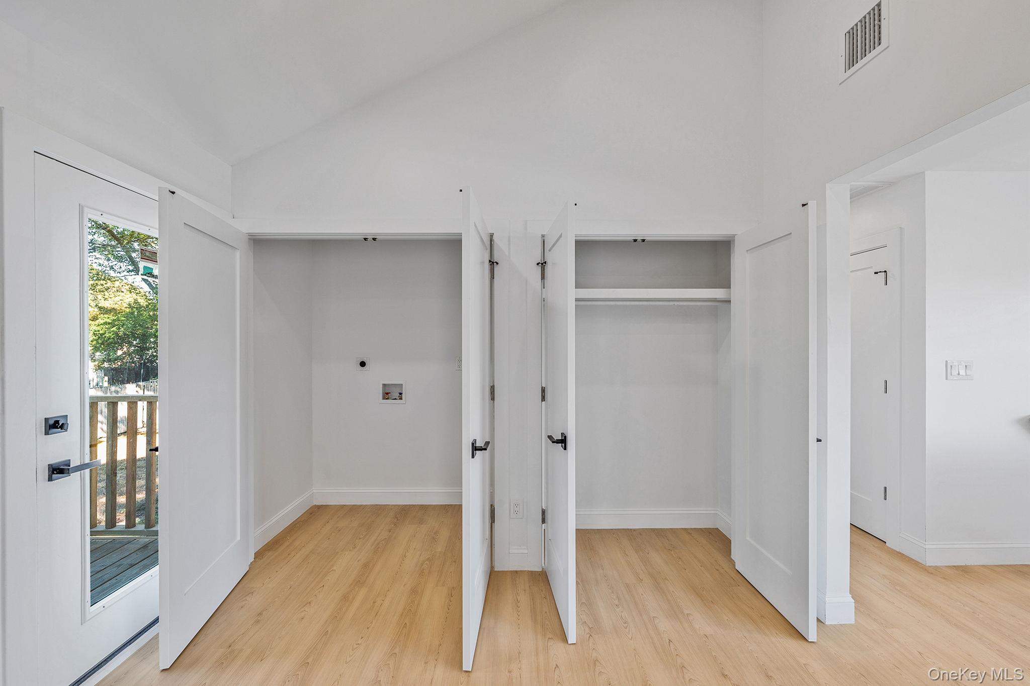 #12 photo, 31 Harrison Drive, サフォーク郡 Shirley , NY 11967