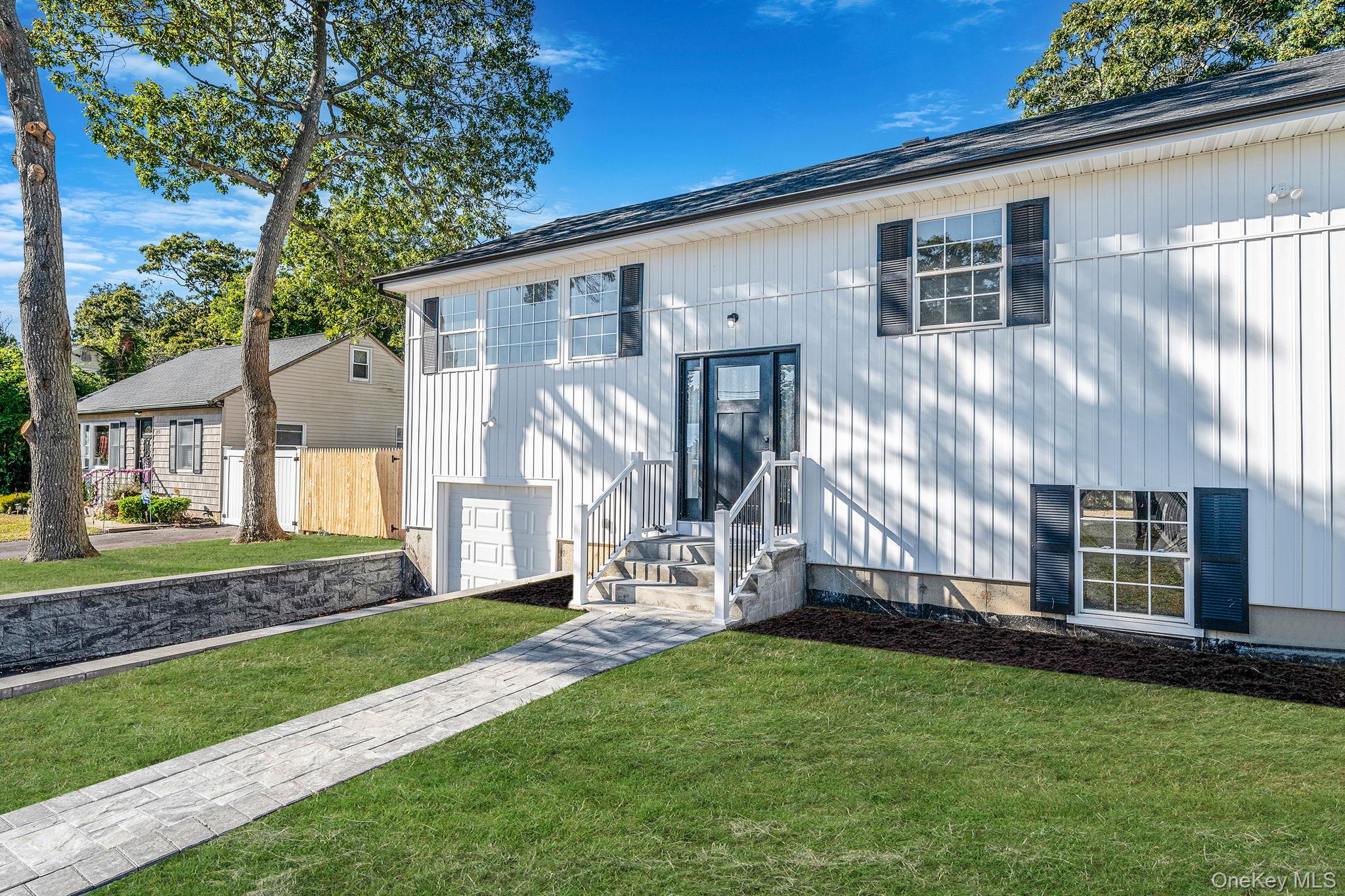 #3 photo, 31 Harrison Drive, サフォーク郡 Shirley , NY 11967