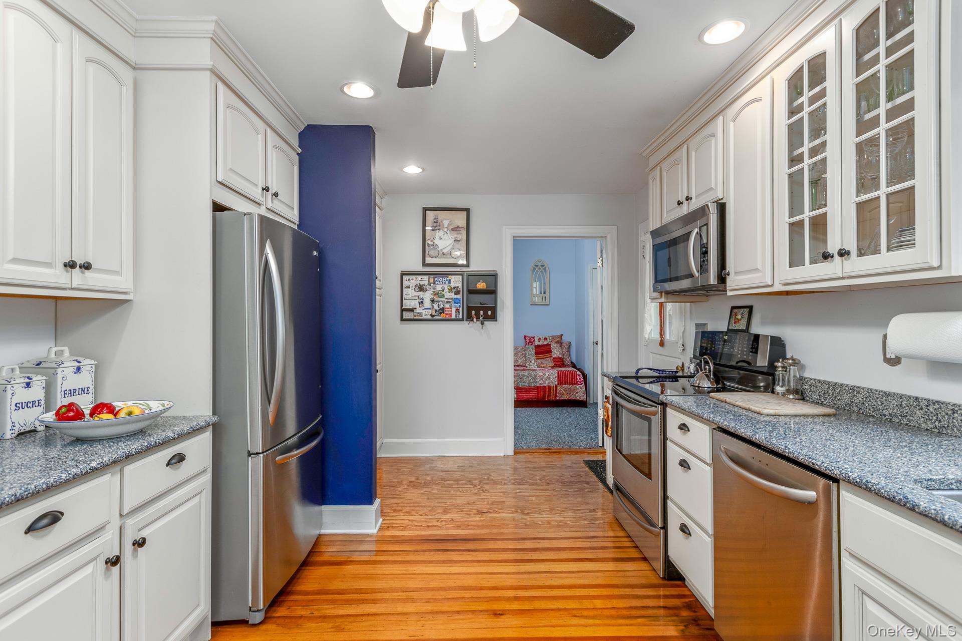 #13 photo, 59 Union Avenue, サフォーク郡 Center Moriches , NY 11934