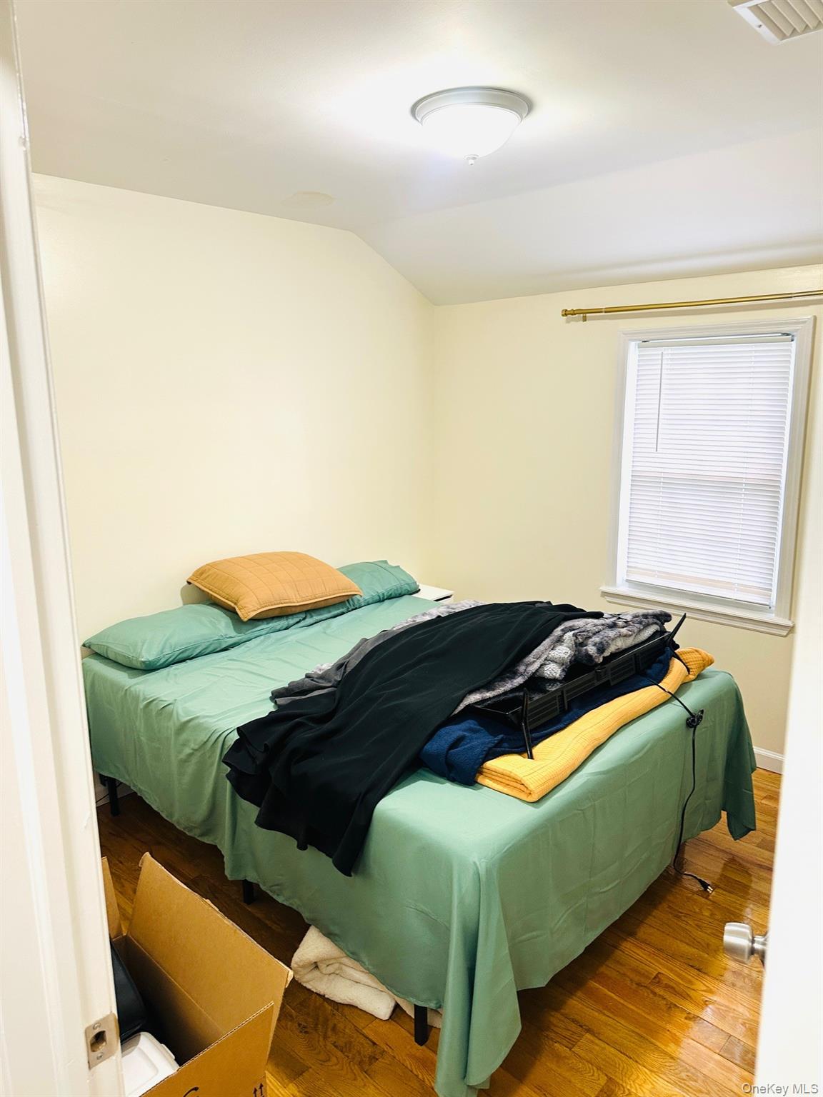 #10 photo, 114-32 168th Street, クイーンズ区 Jamaica , NY 11434