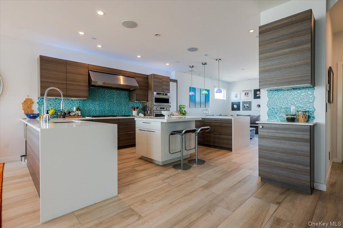 #18 photo, 11 Michigan Street, Long Beach , NY 11561