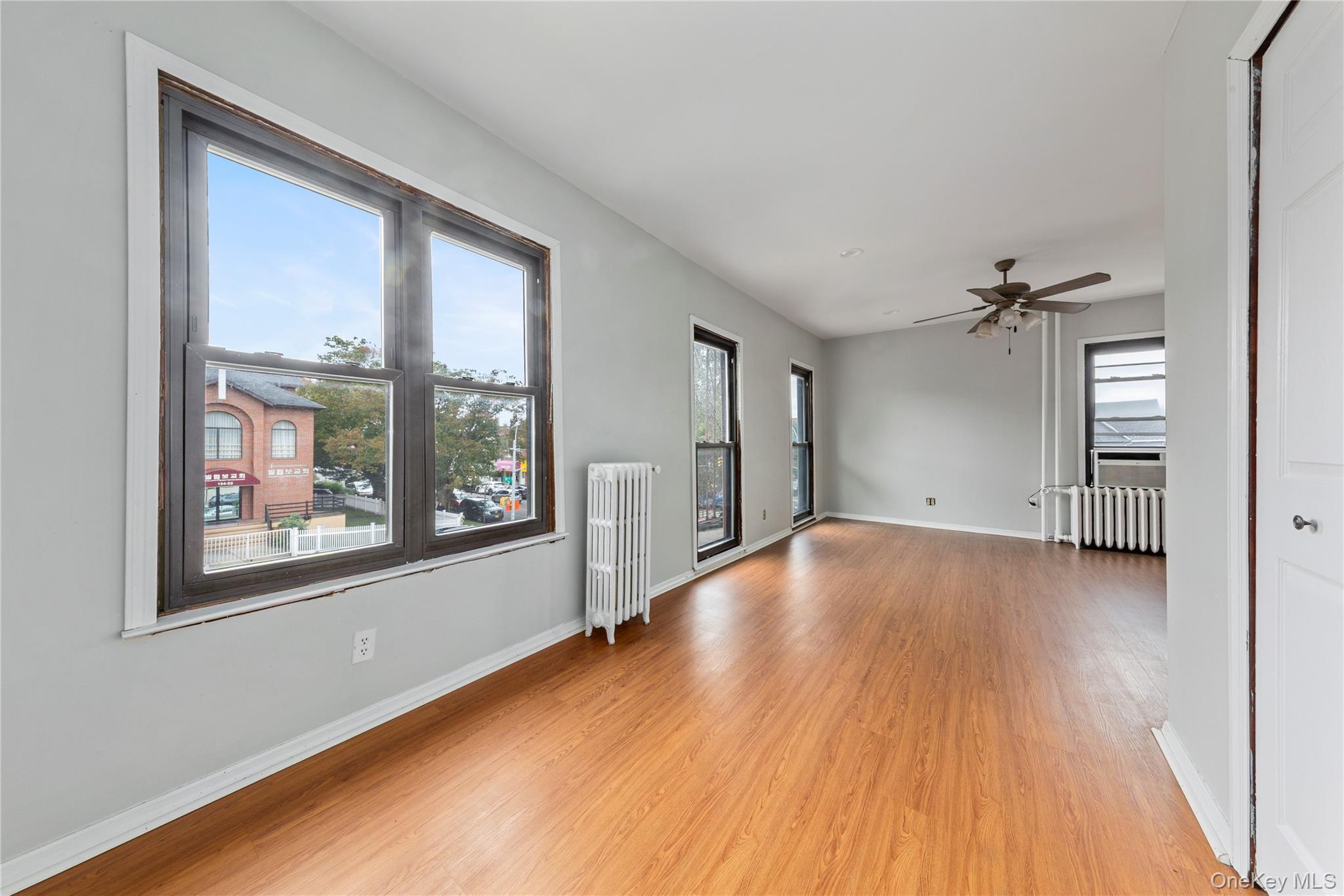 #13 photo, 15401 35th Avenue, Flushing , NY 11354