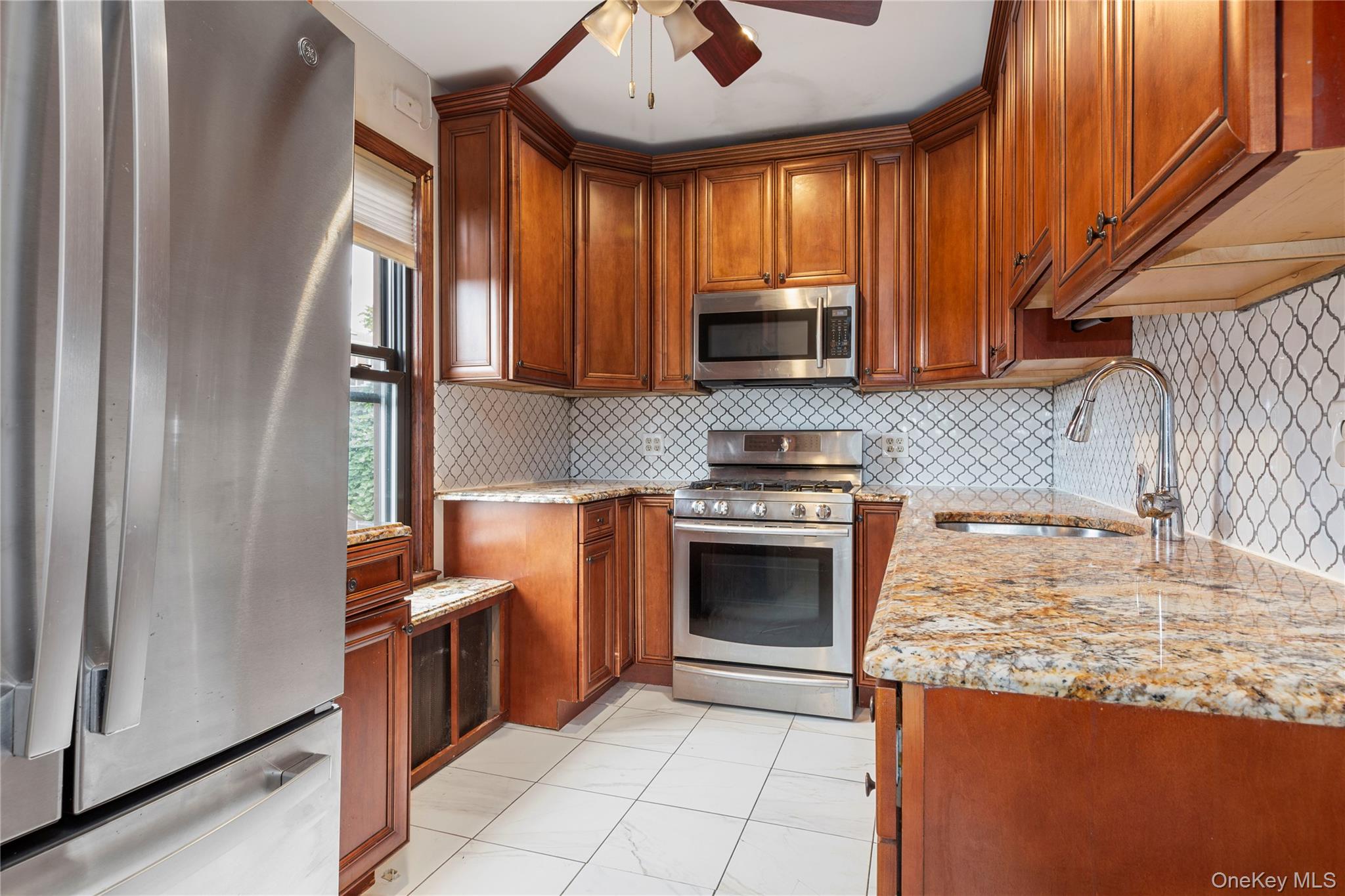 #17 photo, 15401 35th Avenue, Flushing , NY 11354