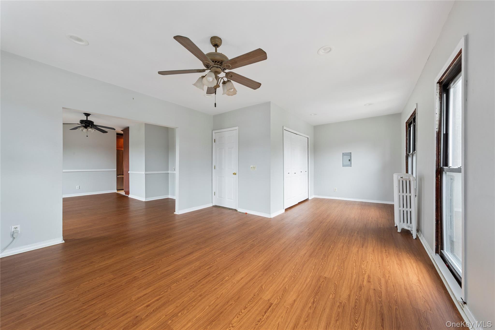 #19 photo, 15401 35th Avenue, Flushing , NY 11354