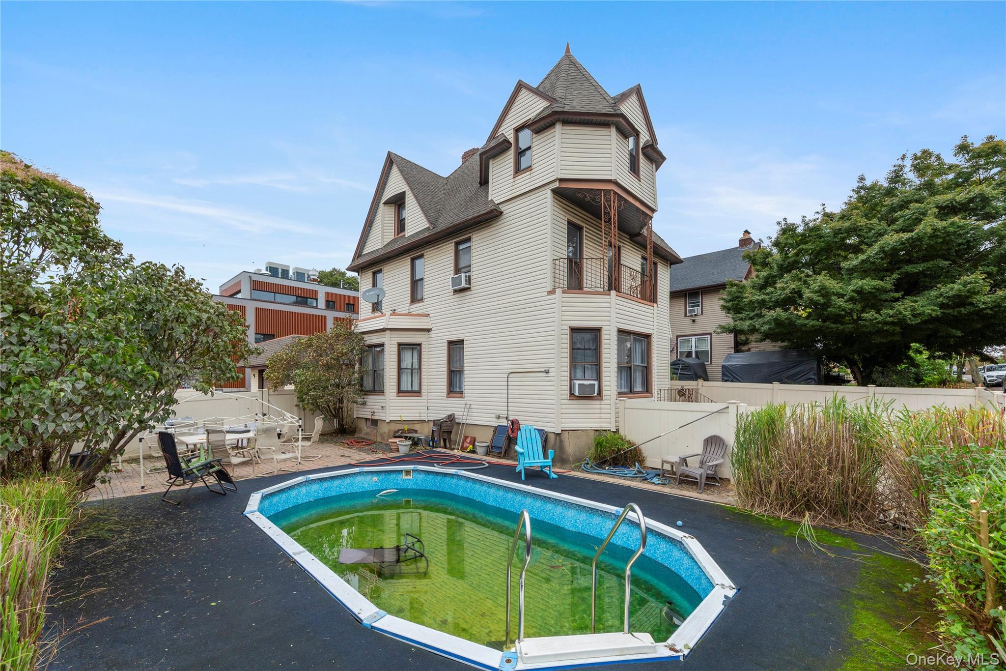 #3 photo, 15401 35th Avenue, Flushing , NY 11354