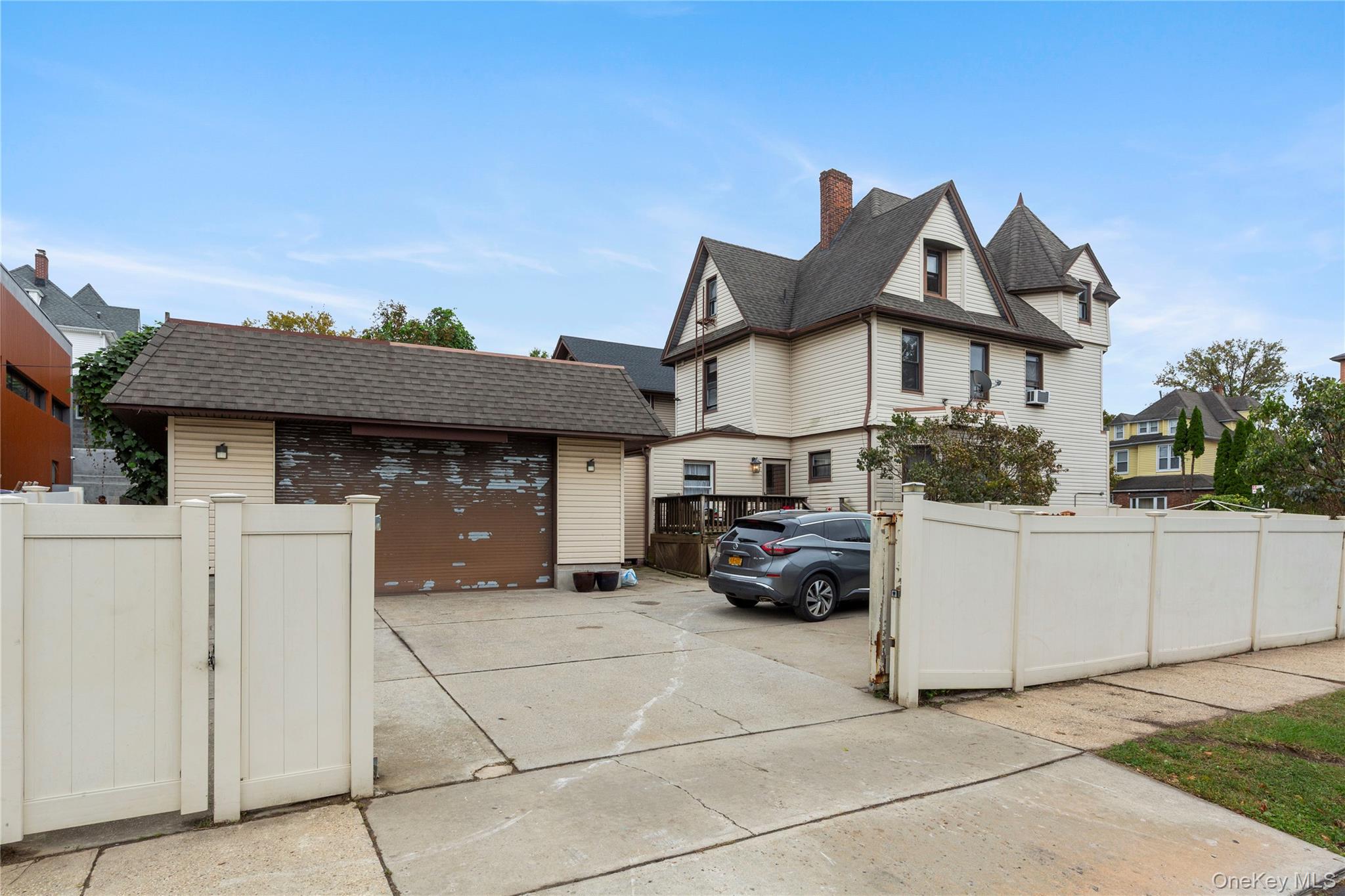 #5 photo, 15401 35th Avenue, Flushing , NY 11354