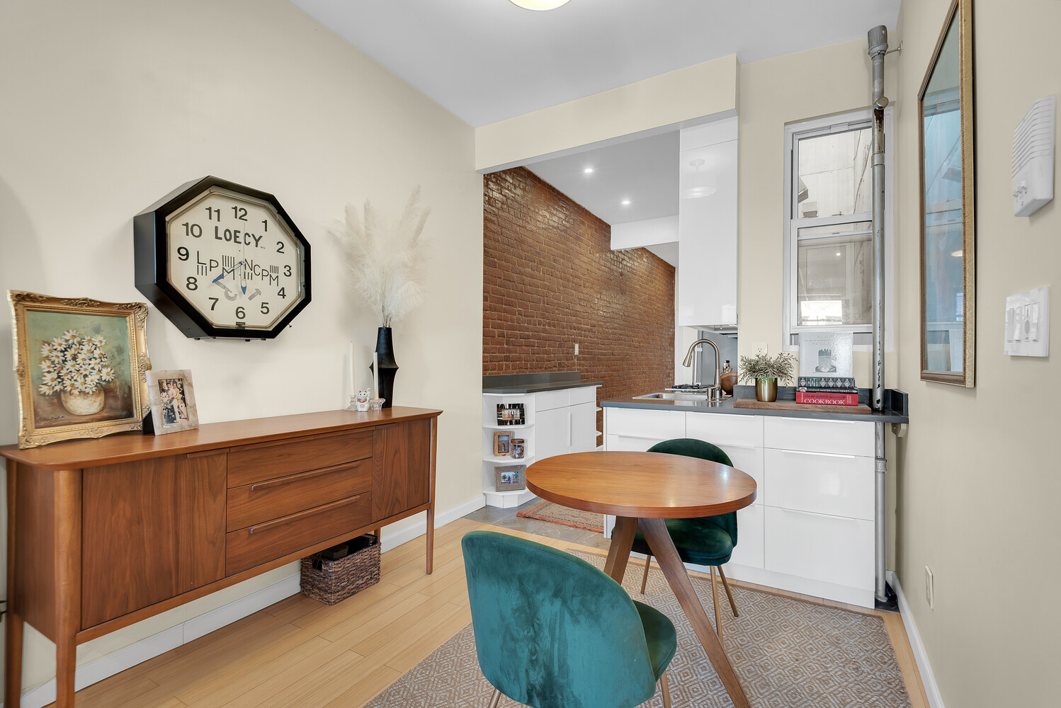 #5 photo, 334 E 83RD Street, マンハッタン Yorkville , NY 10028