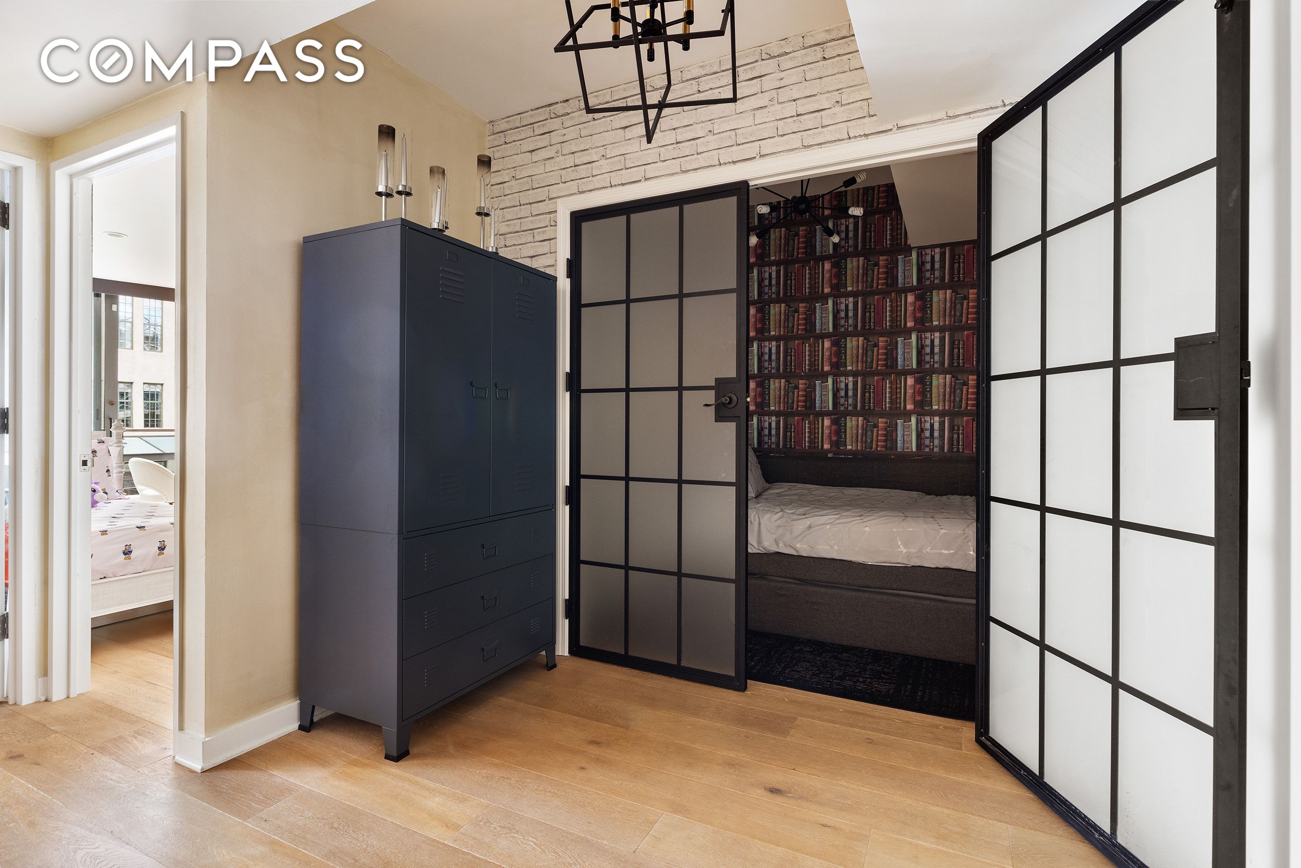 #14 photo, 1 Northside Piers, ブルックリン区 Williamsburg , NY 11249