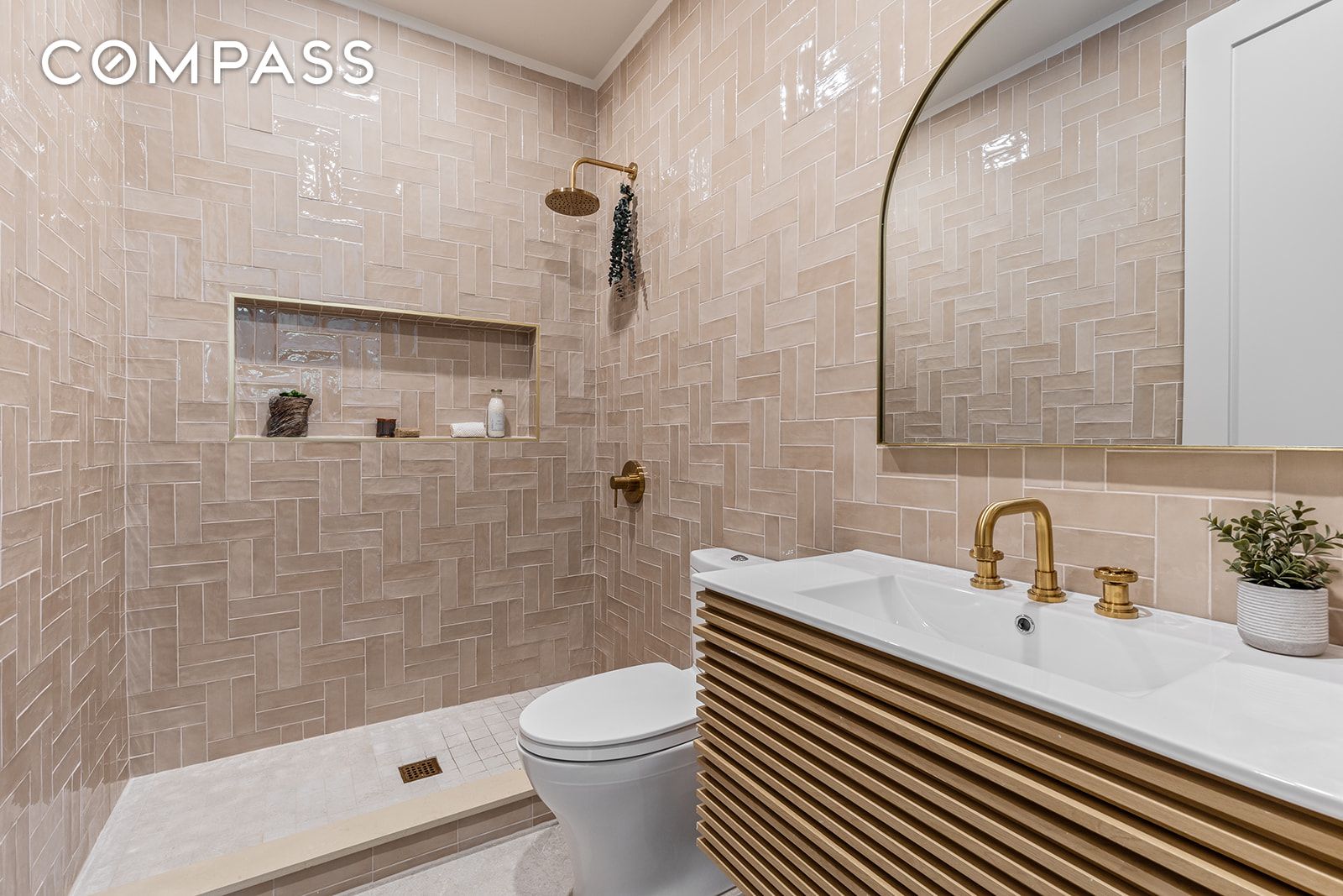 #17 photo, 145 Stuyvesant Avenue, Bedford-Stuyvesant , NY 11221