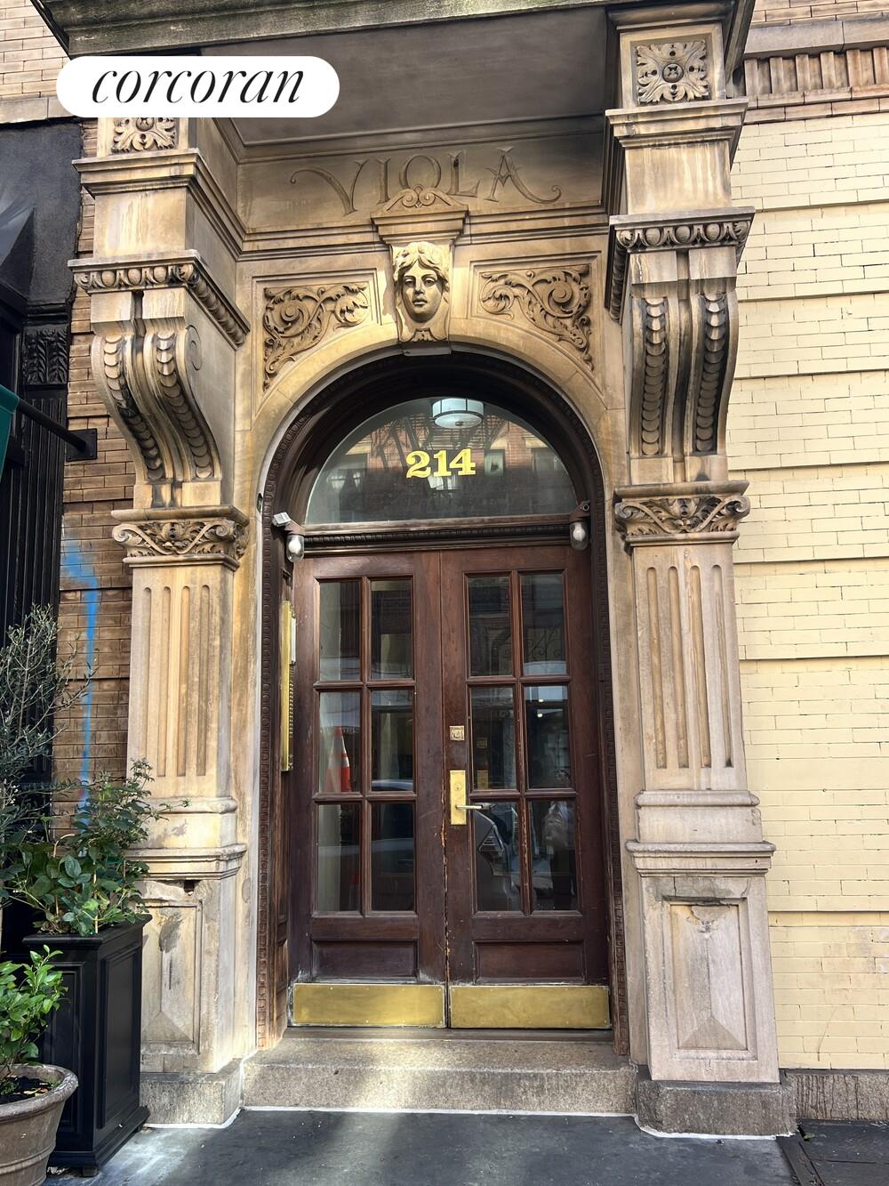 #11 photo, 214 MULBERRY Street, マンハッタン Nolita , NY 10012