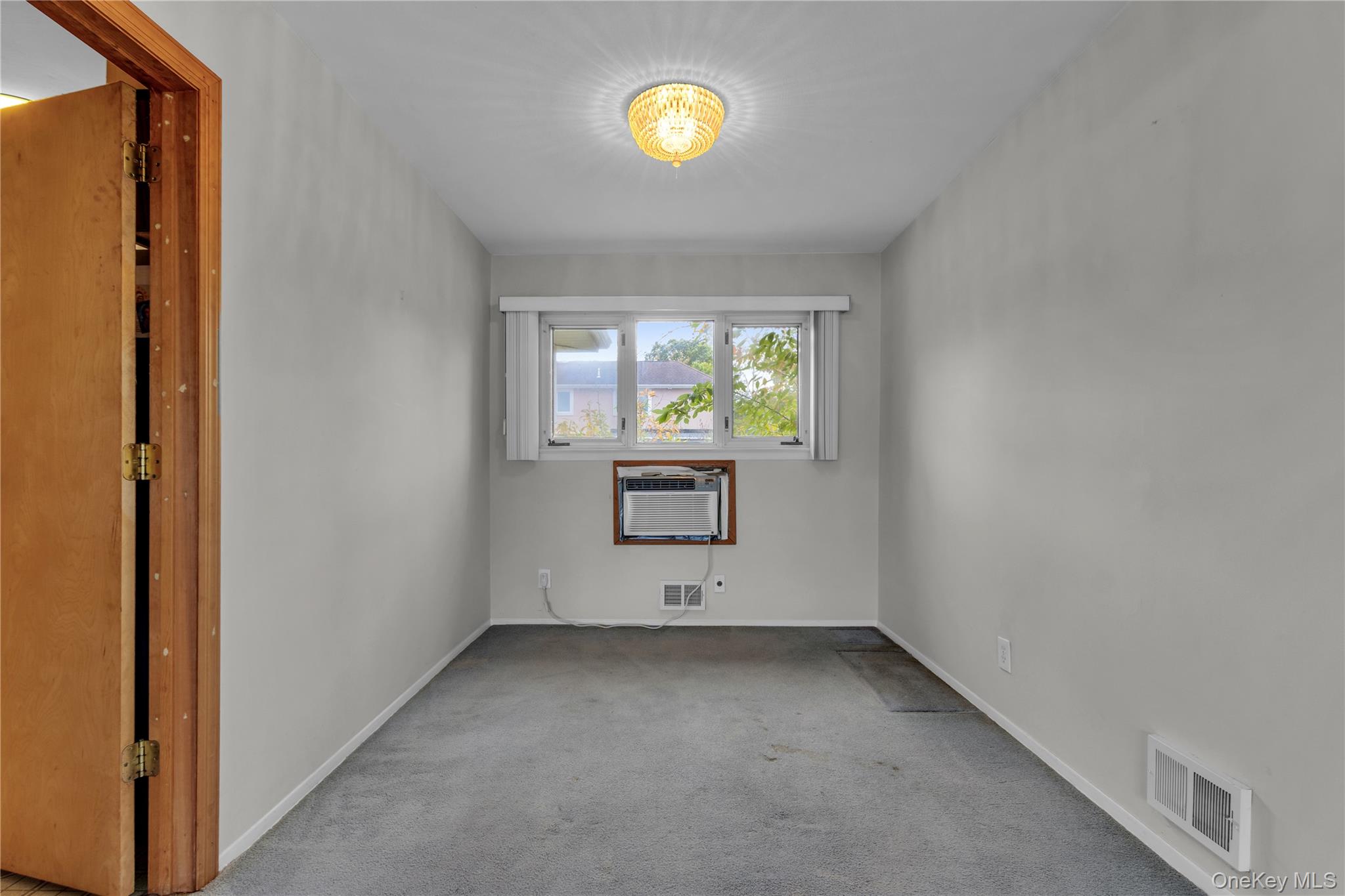 #11 photo, 60 Hoffman Lane, Blauvelt , NY 10913