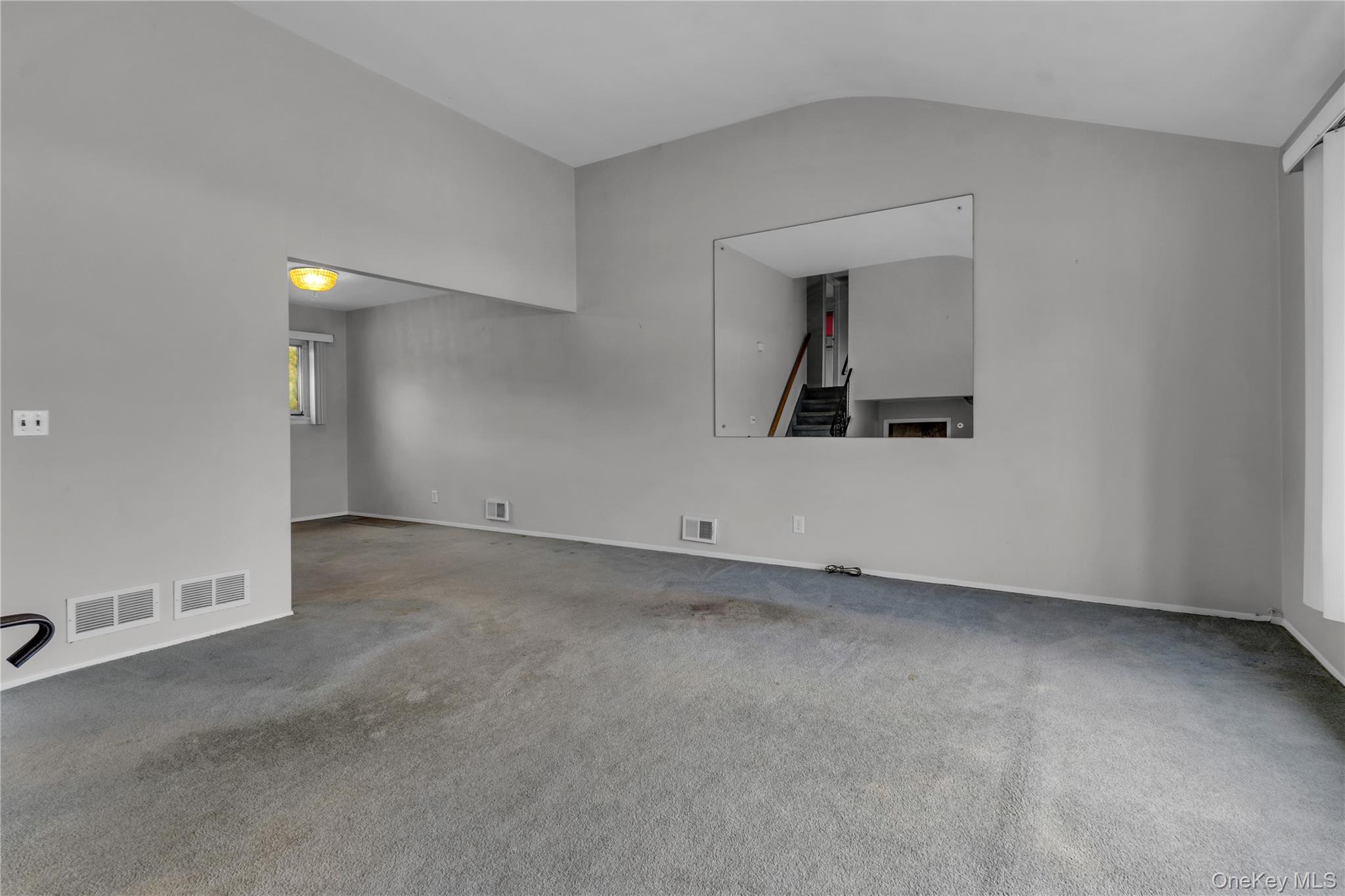 #8 photo, 60 Hoffman Lane, Blauvelt , NY 10913