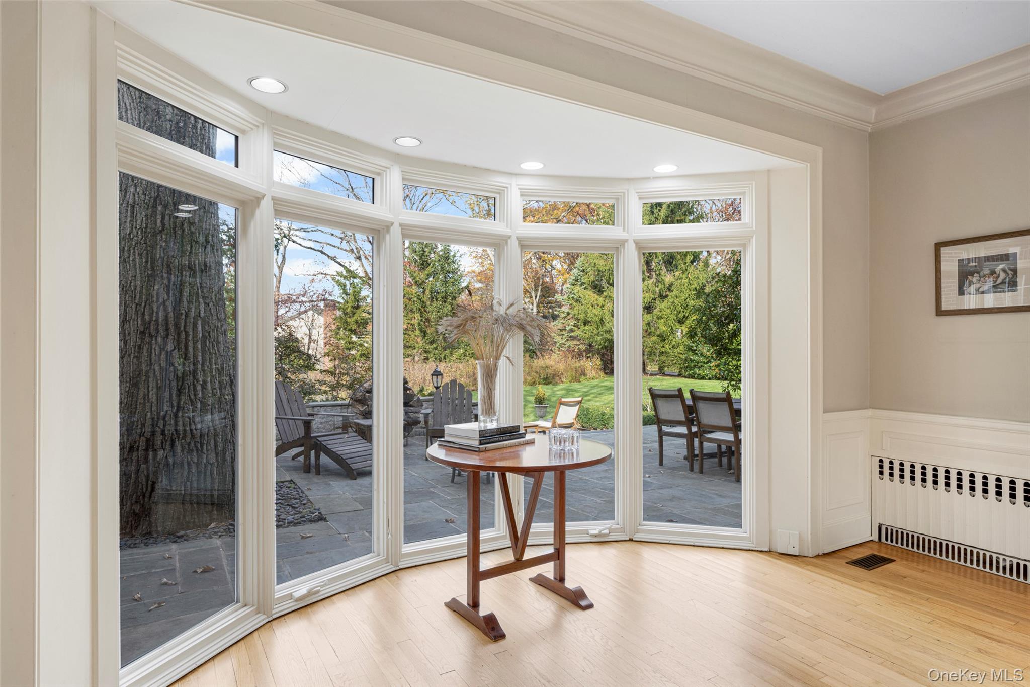 #6 photo, 290 Overlook Road, New Rochelle , NY 10804