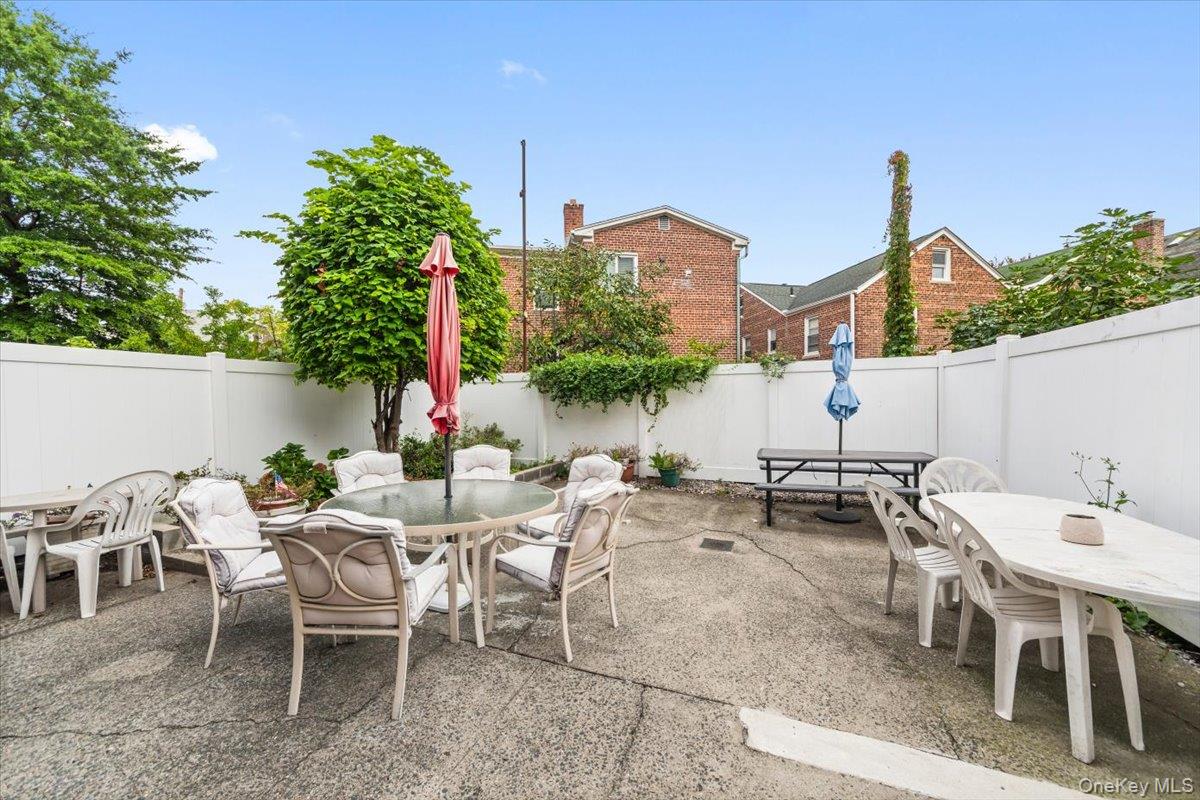 #4 photo, 2328 Esplanade, ブロンクス区 Bronx , NY 10469