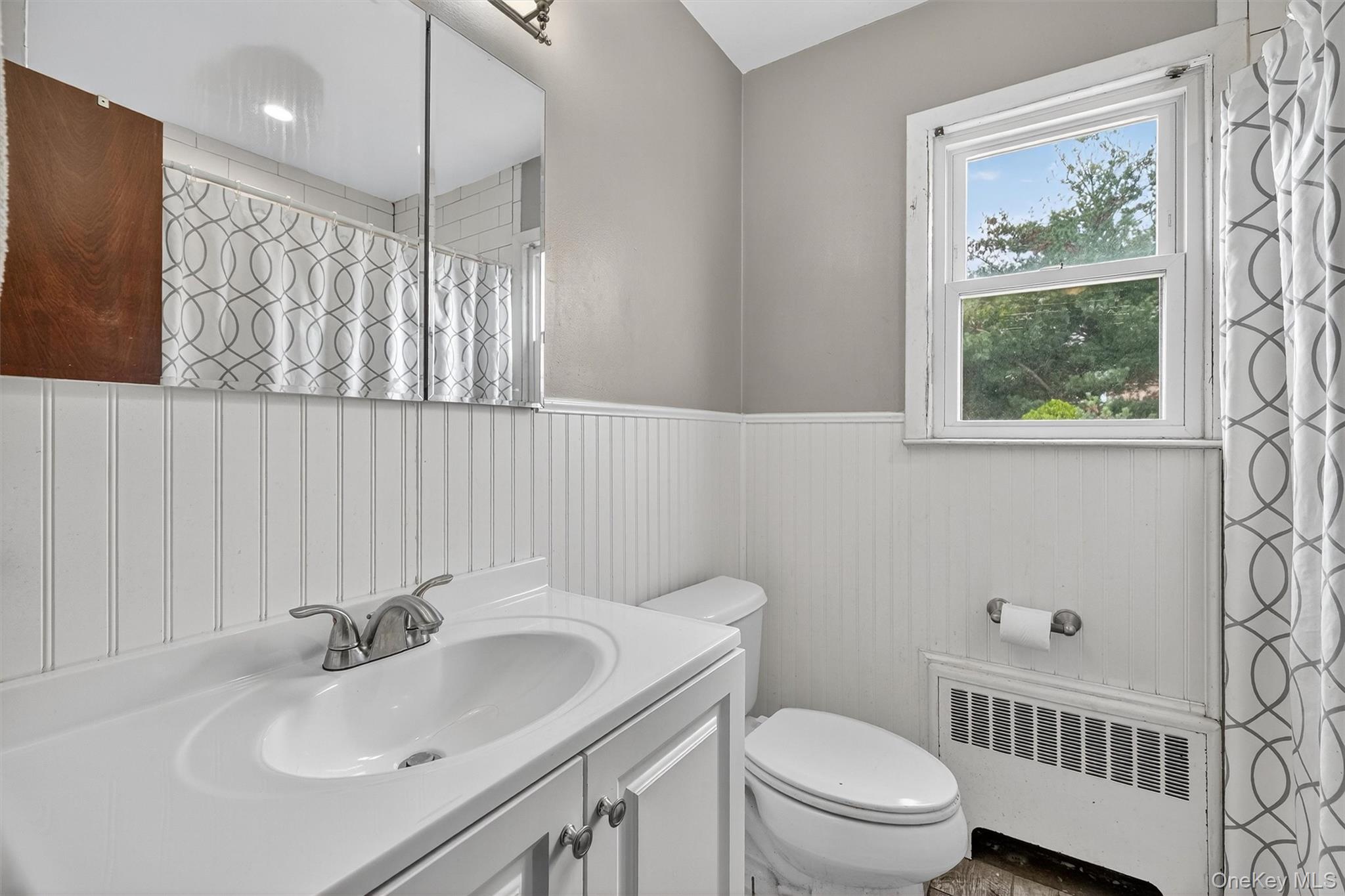 #13 photo, 96 Inwood Avenue, Port Chester , NY 10573