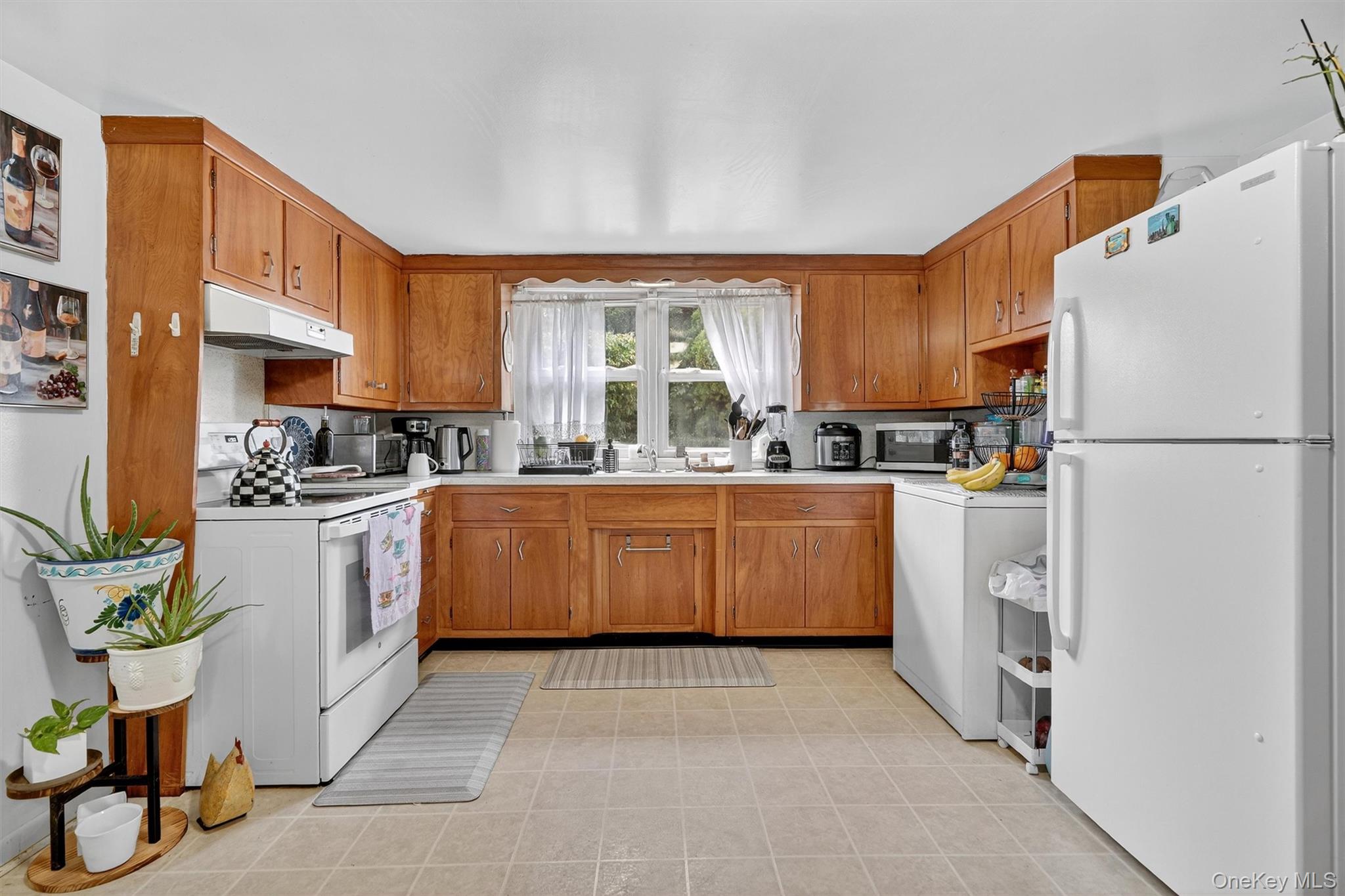 #18 photo, 96 Inwood Avenue, Port Chester , NY 10573