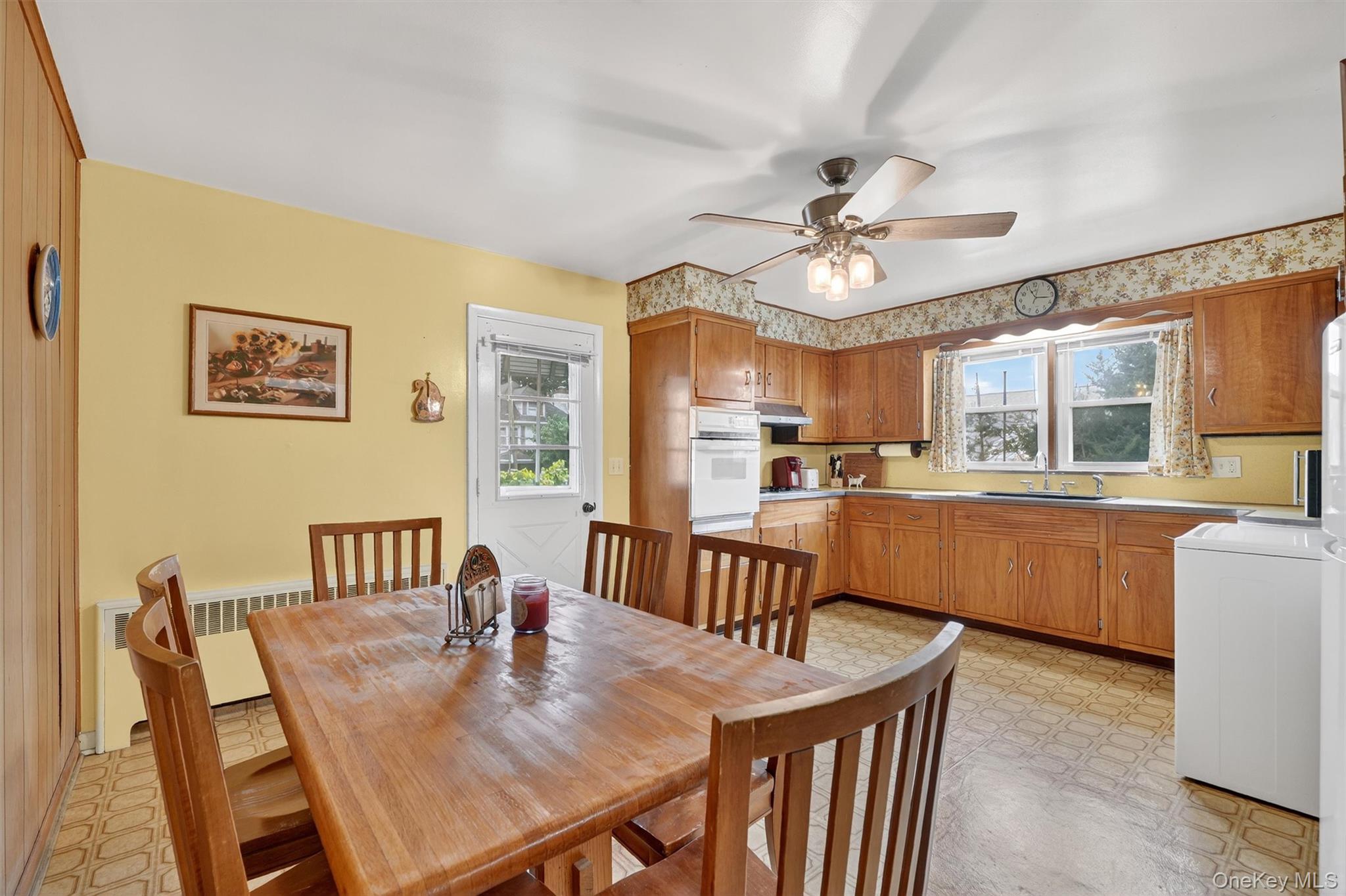 #5 photo, 96 Inwood Avenue, Port Chester , NY 10573