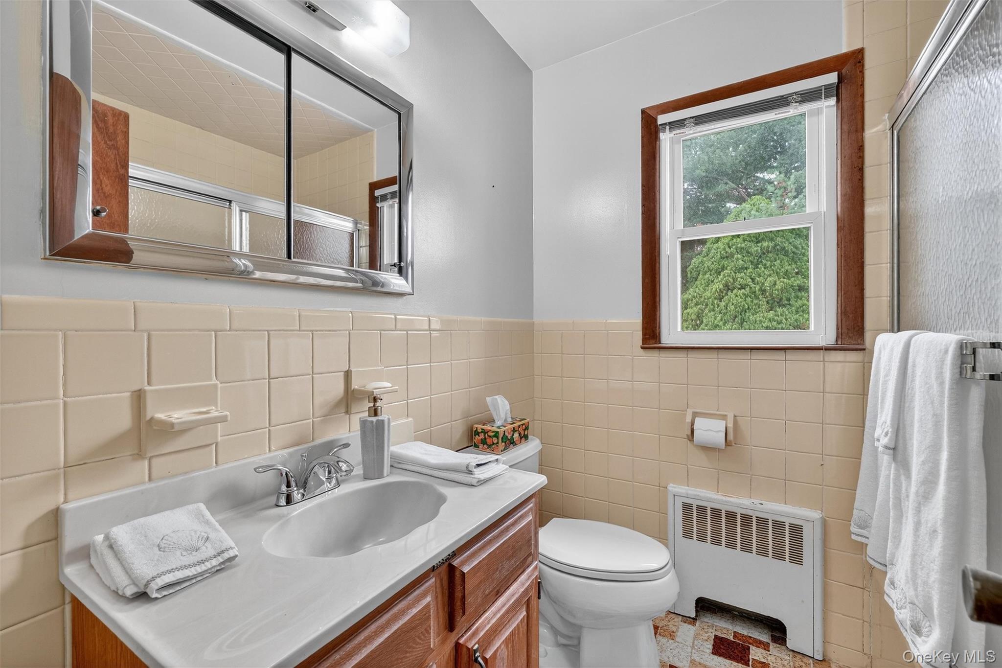 #7 photo, 96 Inwood Avenue, Port Chester , NY 10573