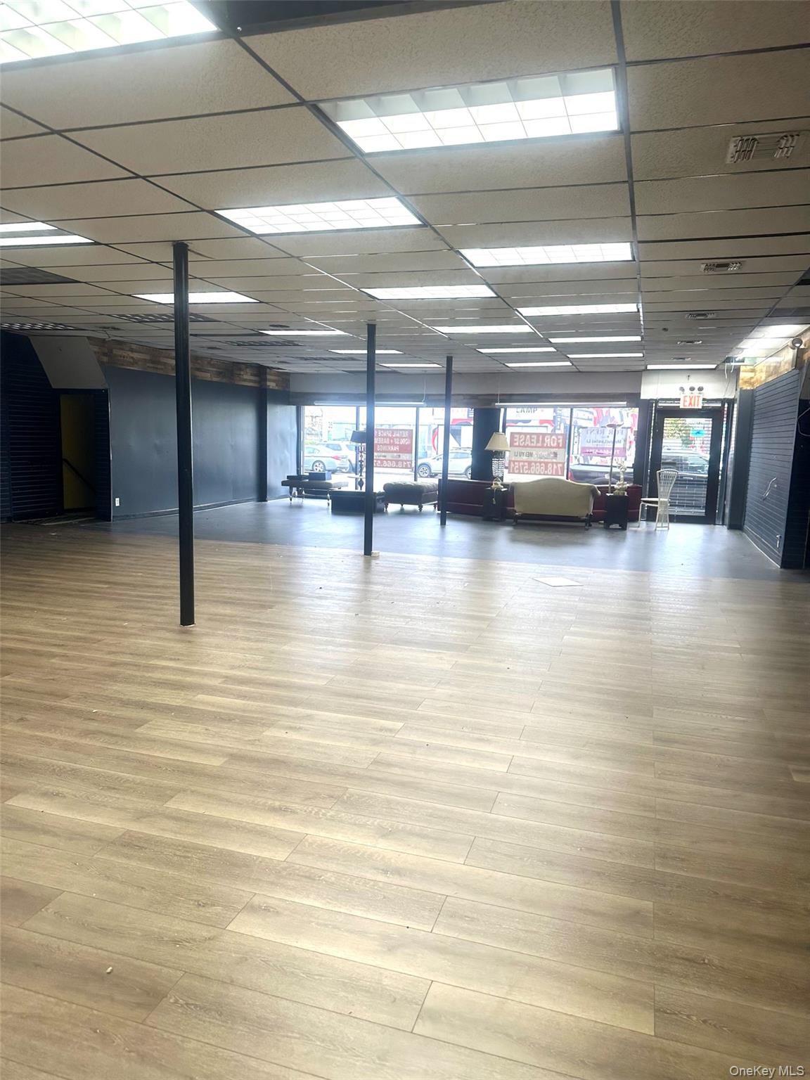 #4 photo, 7 Northern Boulevard, Great Neck , NY 11021