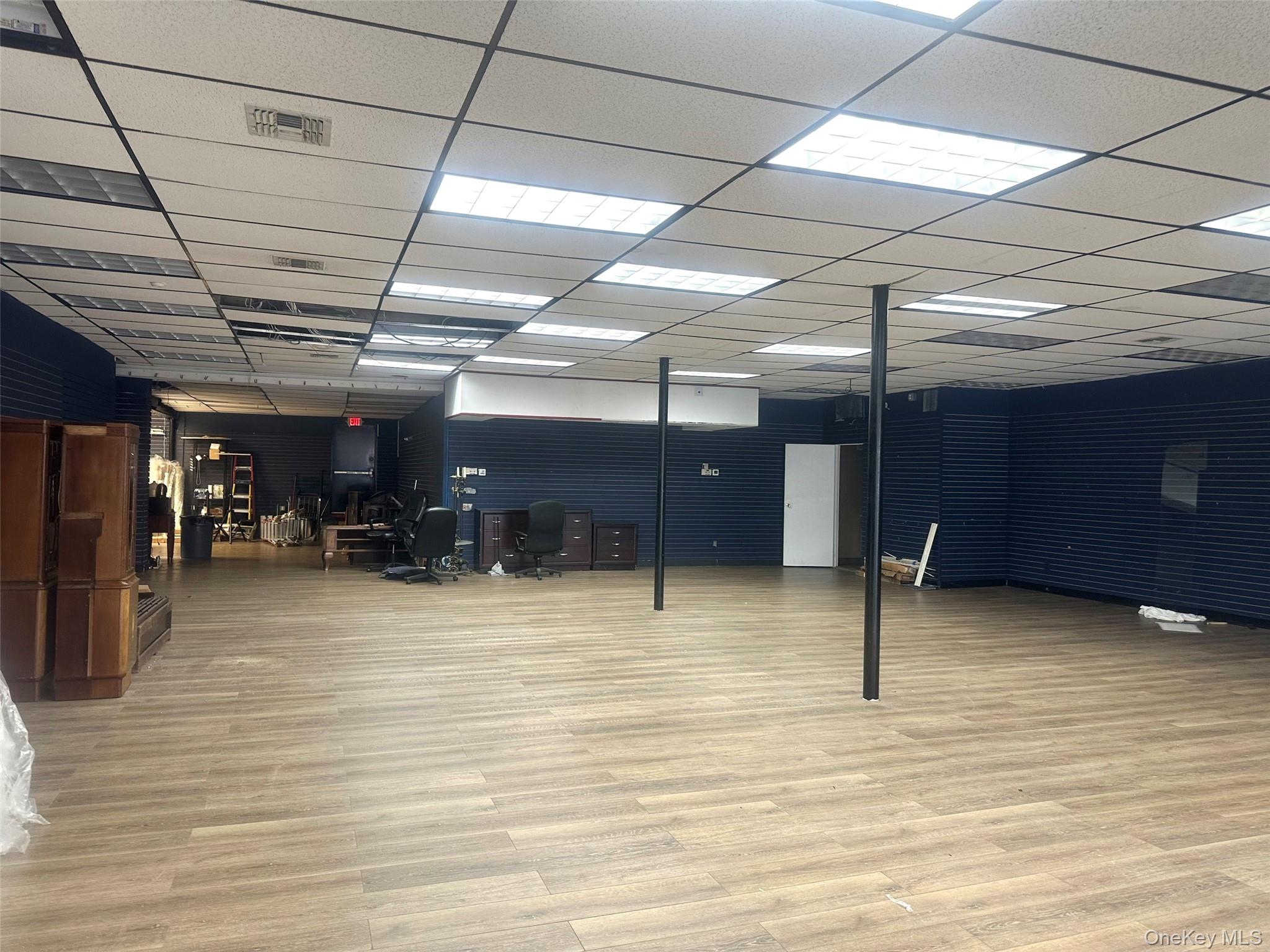 #7 photo, 7 Northern Boulevard, Great Neck , NY 11021