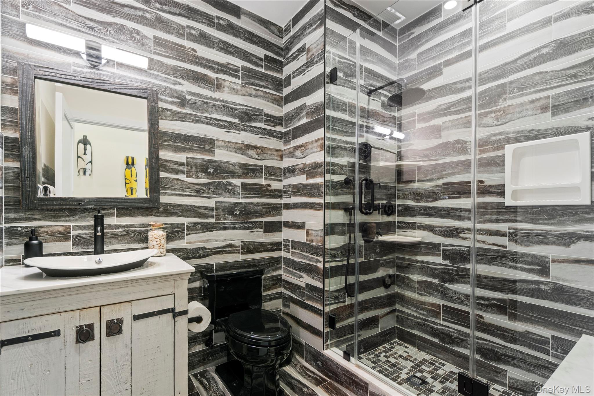 #15 photo, 100 Garvies Point Road, ナッソー郡 Glen Cove , NY 11542