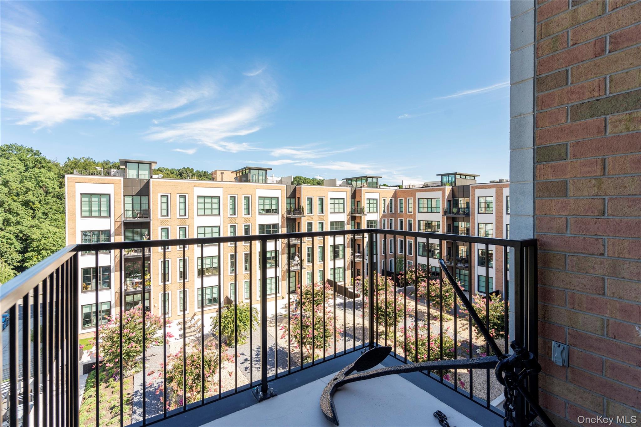 #16 photo, 100 Garvies Point Road, ナッソー郡 Glen Cove , NY 11542