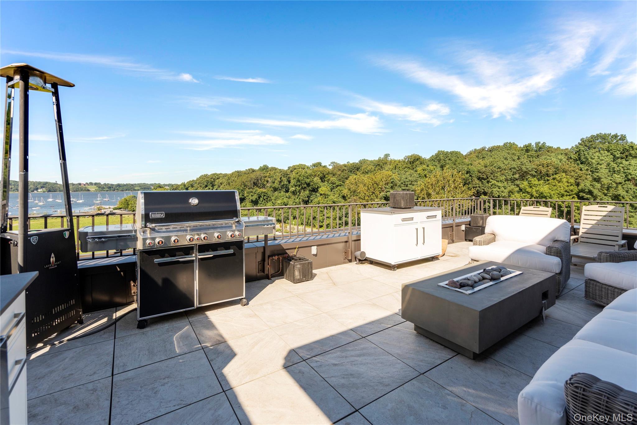 #19 photo, 100 Garvies Point Road, ナッソー郡 Glen Cove , NY 11542