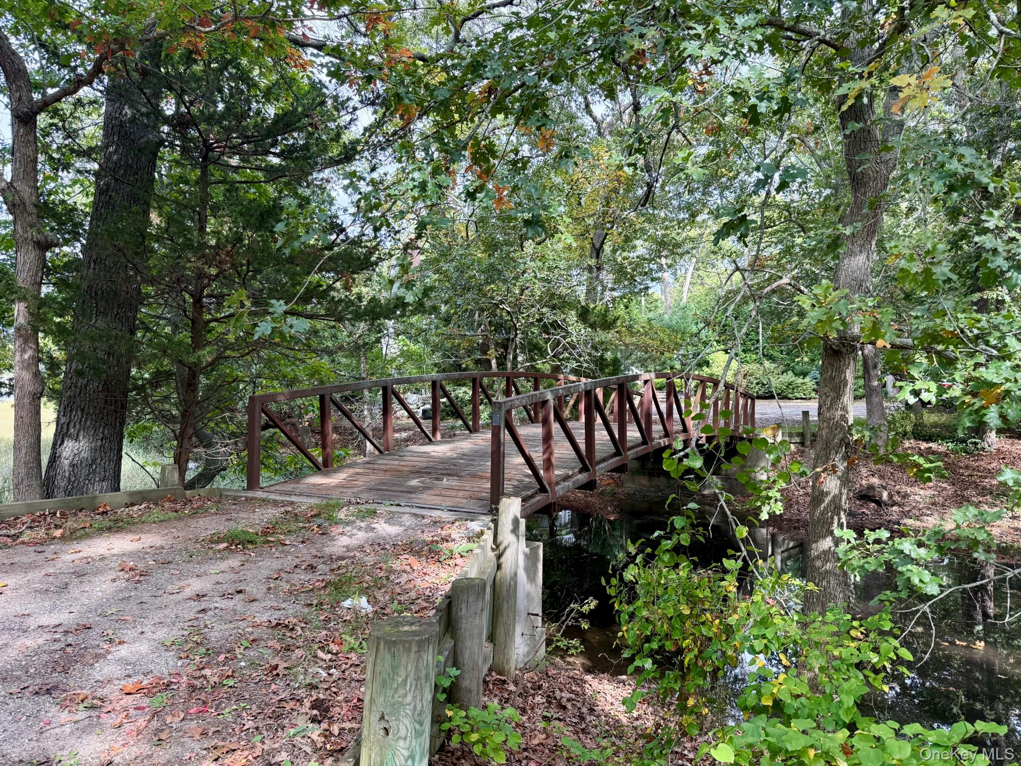 #8 photo, 379 Wood Lane, サフォーク郡 Peconic , NY 11958