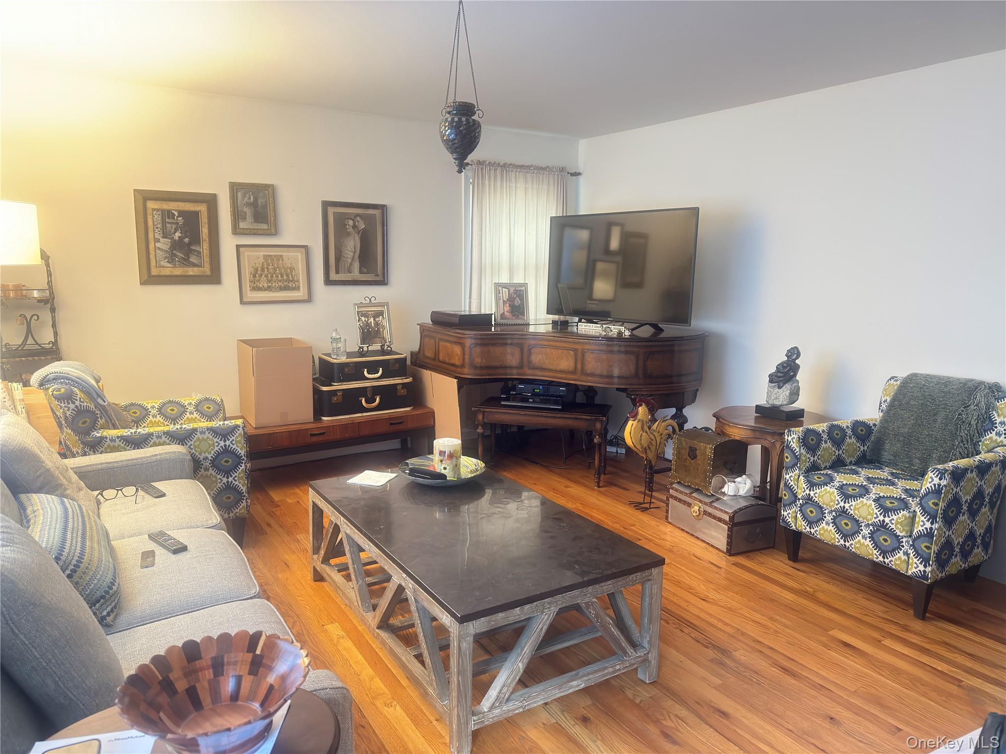 #1 photo, 29 High Street, Bedford Hills , NY 10536