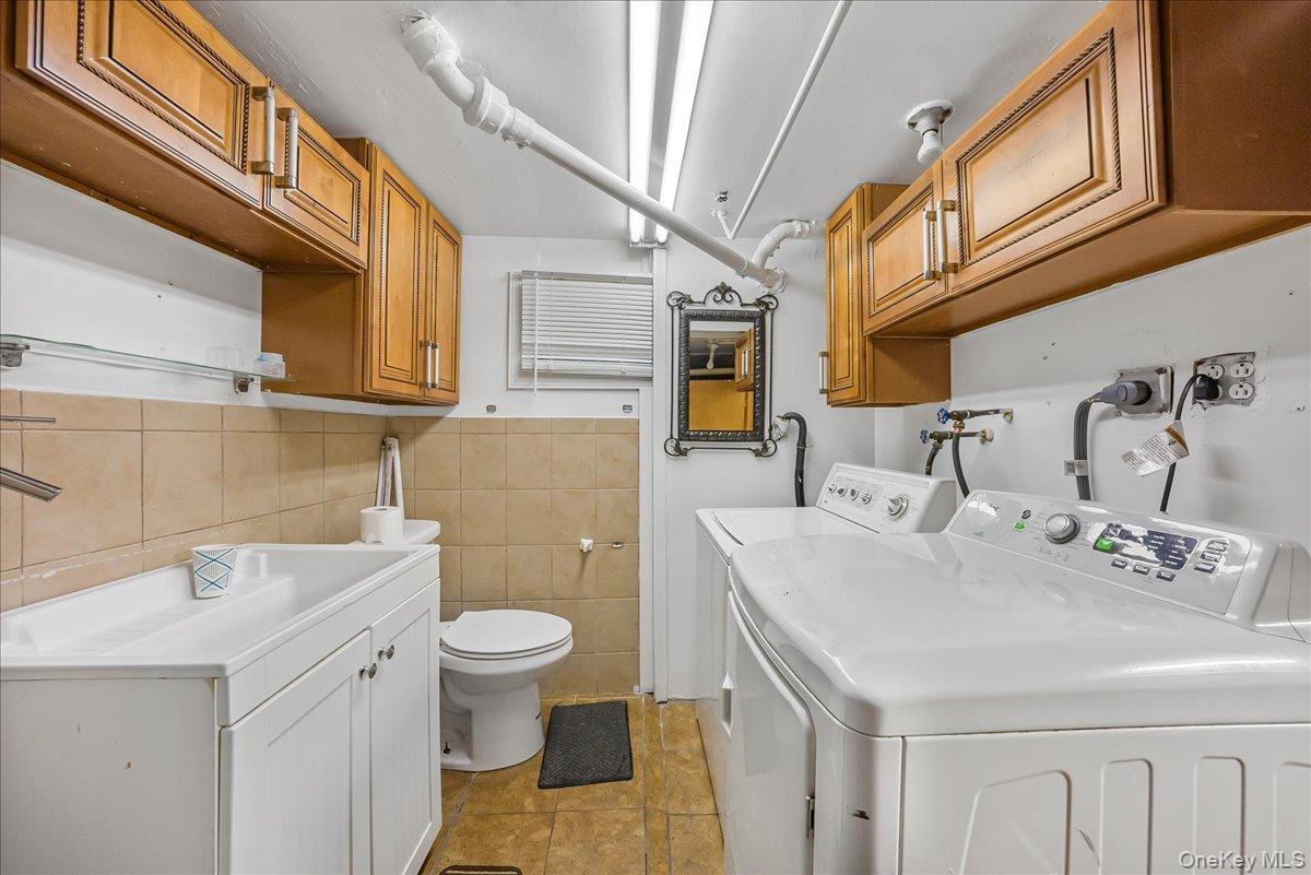 #19 photo, 84-05 102nd Street, Richmond Hill , NY 11418