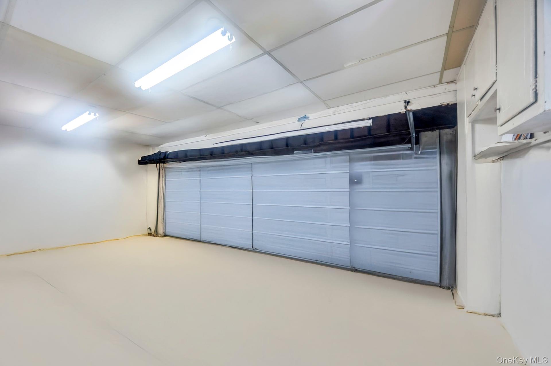 #16 photo, 24 Michigan Drive, ナッソー郡 Hicksville , NY 11801