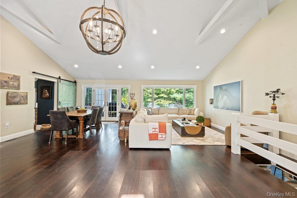 #10 photo, 63 Ridge Drive, ナッソー郡 Plainview , NY 11803