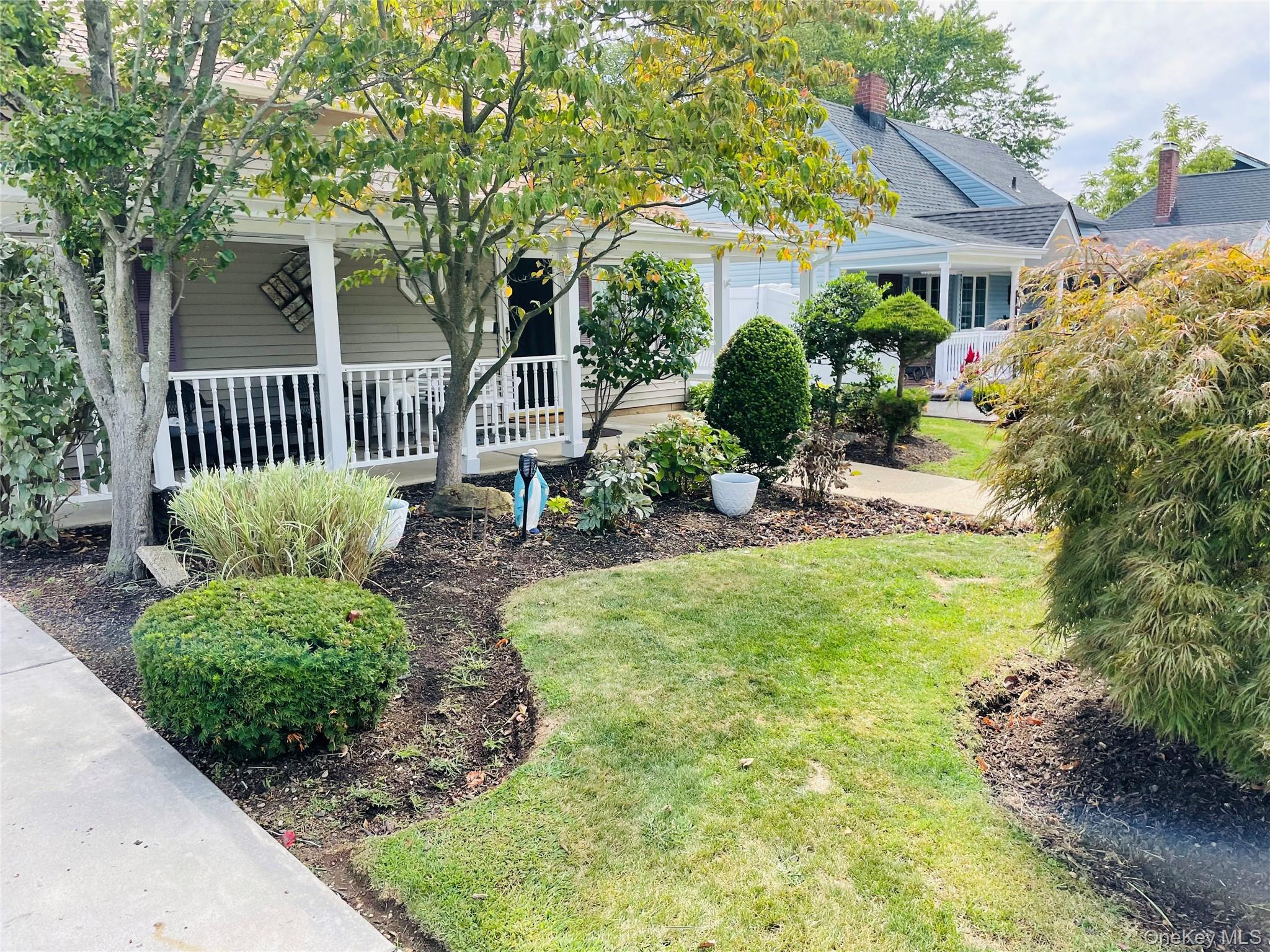 #1 photo, 27 Wildflower Lane, ナッソー郡 Wantagh , NY 11793