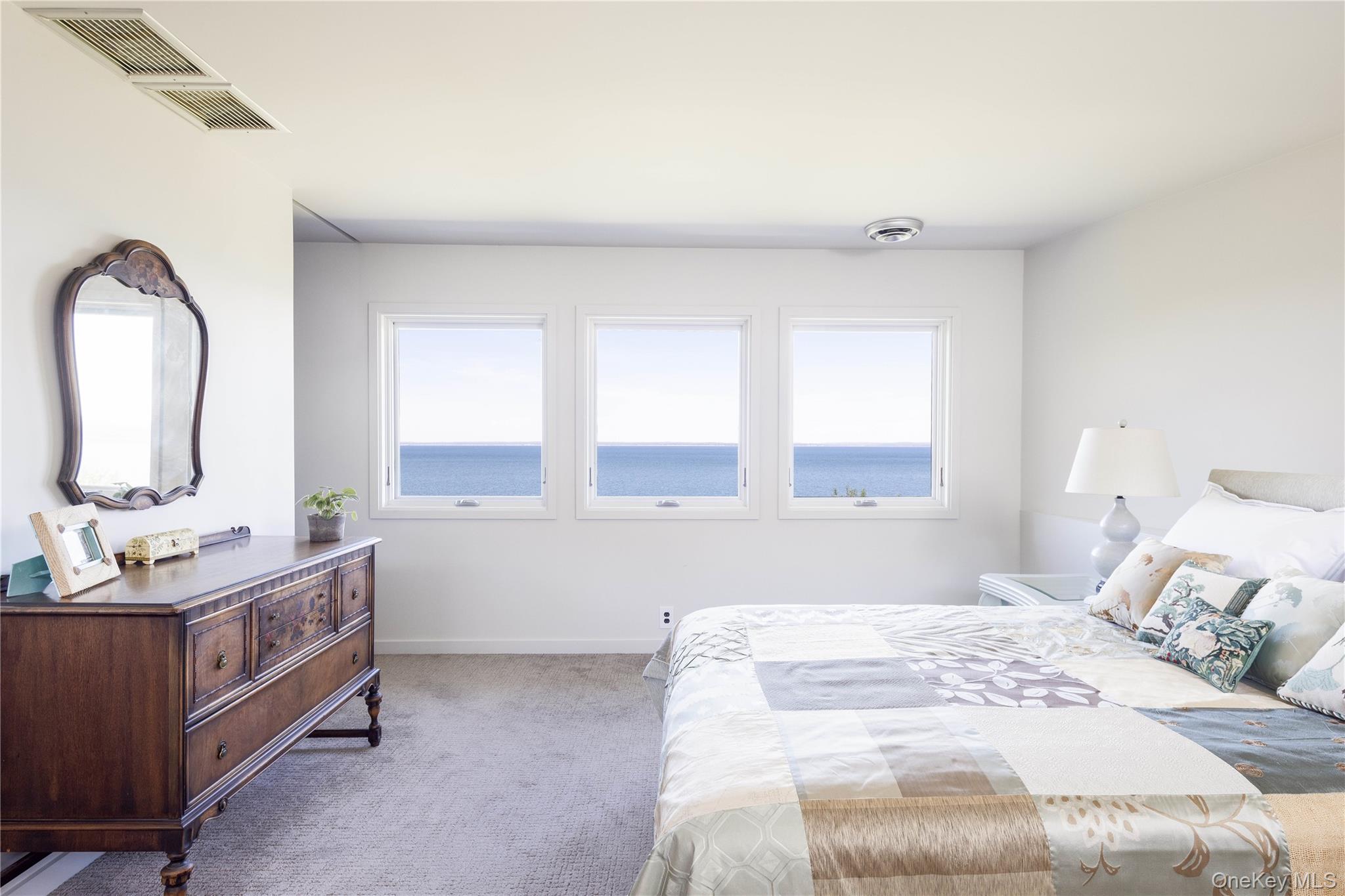 #14 photo, 900 N View Drive, サフォーク郡 Orient , NY 11957