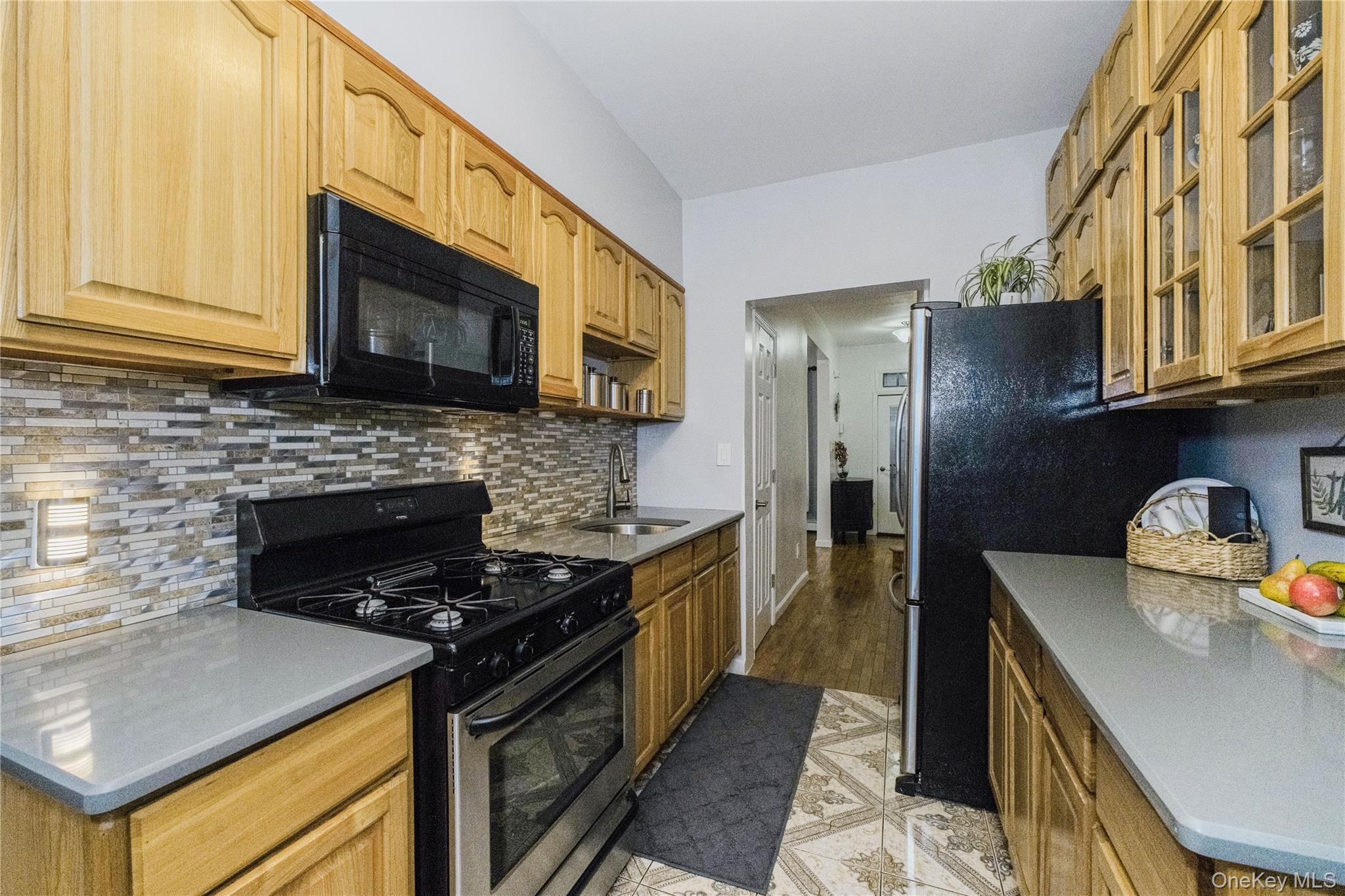 #11 photo, 310 Eldert Lane, ブルックリン区 Brooklyn , NY 11208