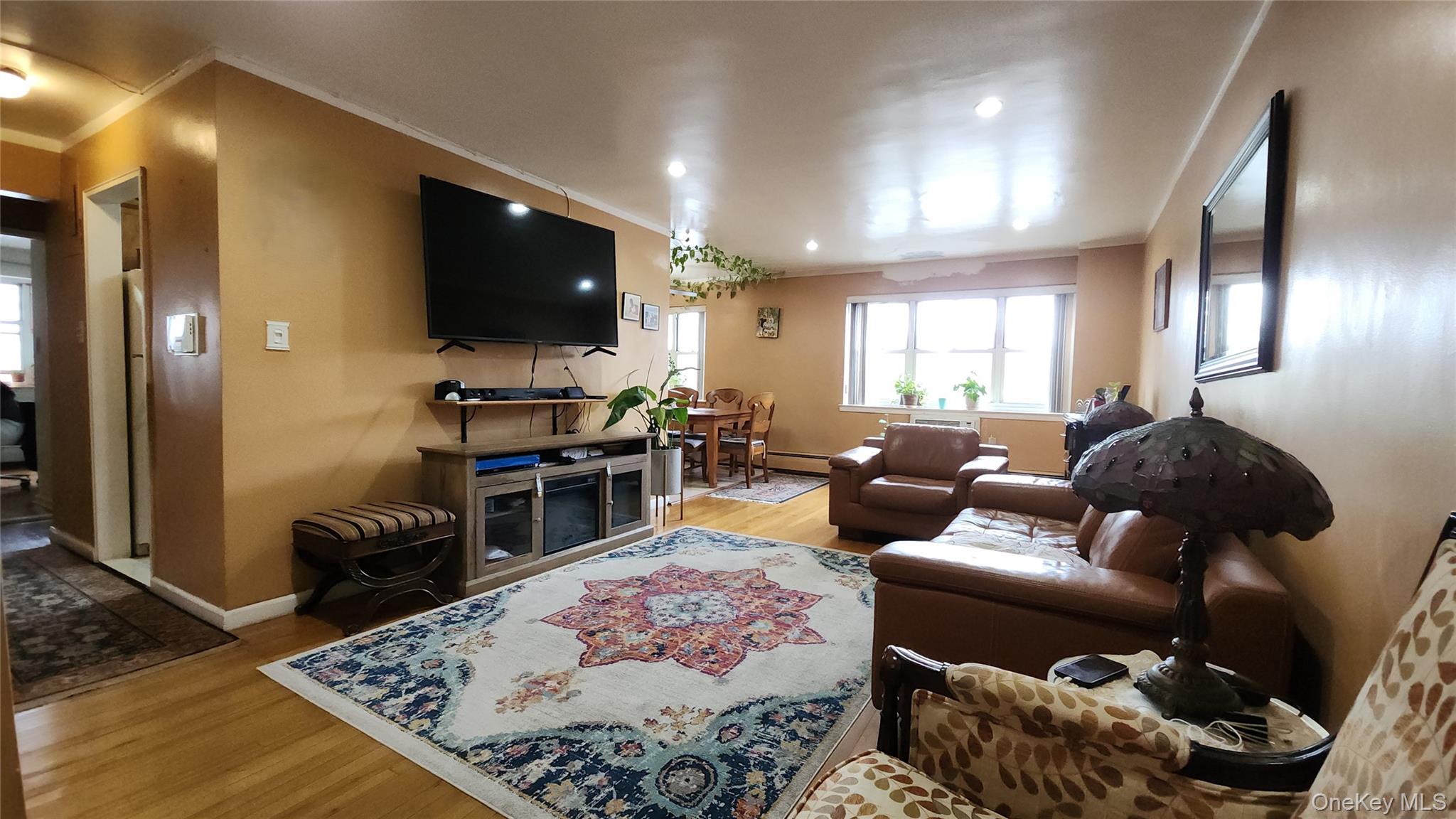 #6 photo, 99-10 60th Avenue, Corona , NY 11368