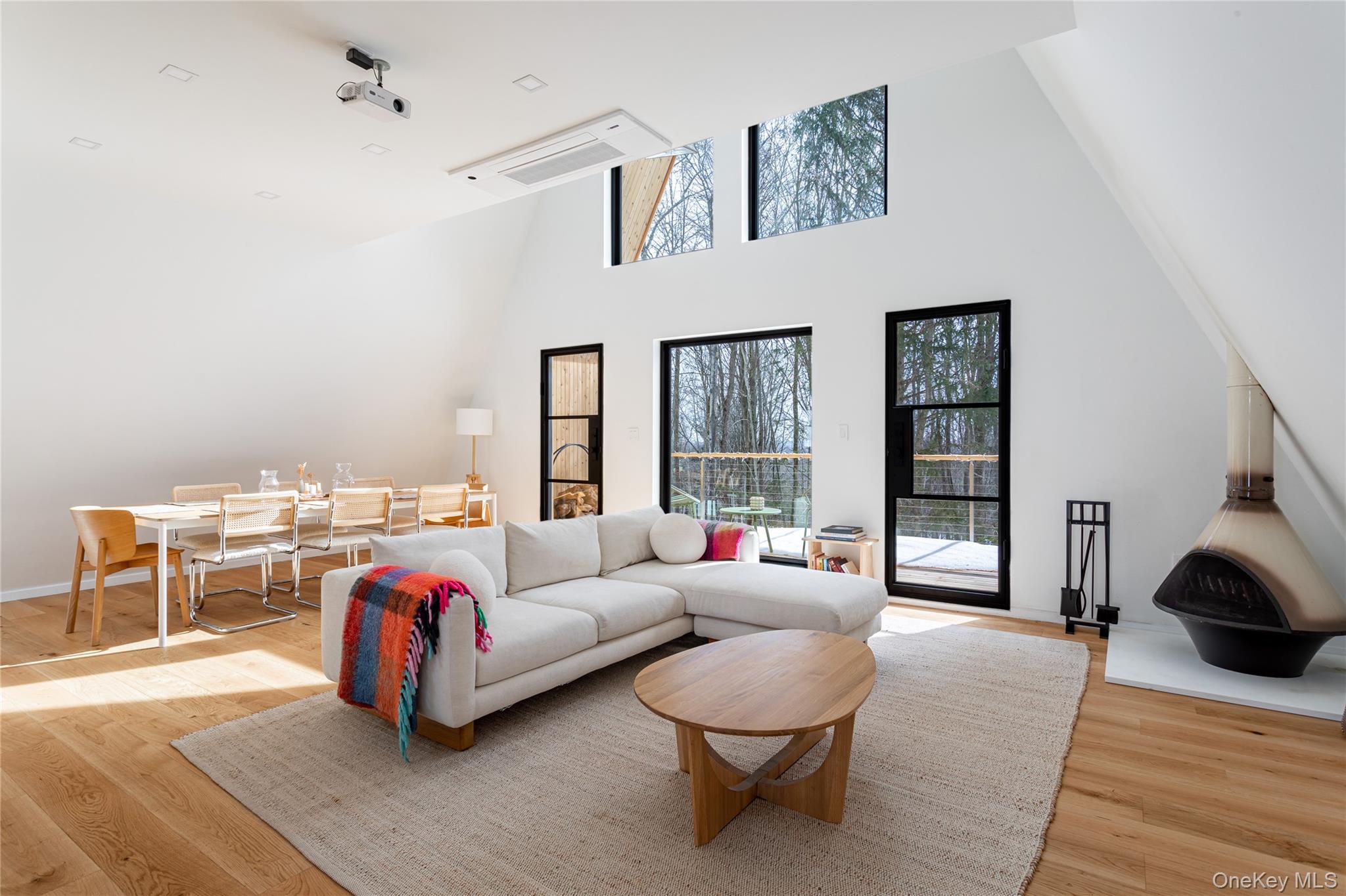 #15 photo, 9 Mountain Lane, Napanoch , NY 12458