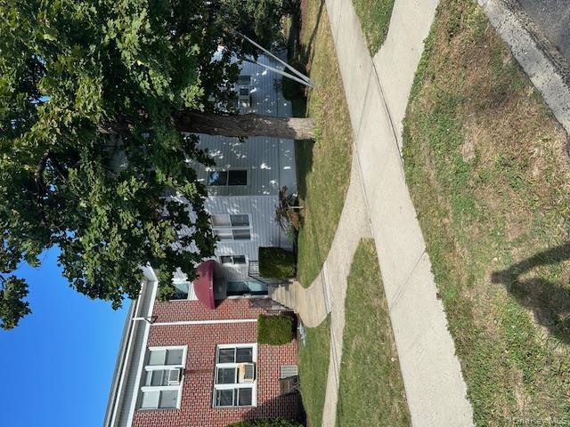 #11 photo, 1 Arlington Street, Yonkers , NY 10710