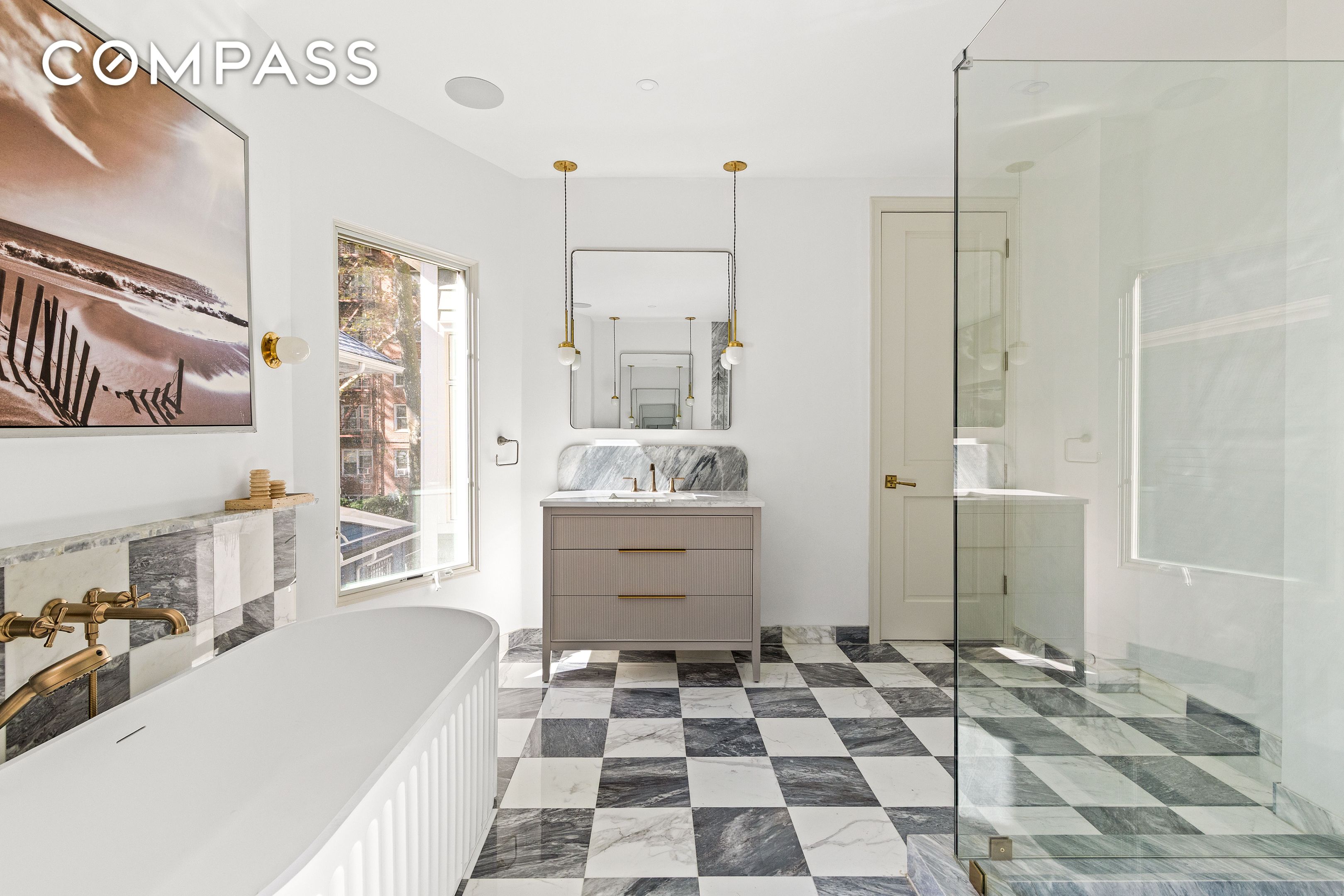 #14 photo, 453 Stratford Road, ブルックリン区 Ditmas Park , NY 11218