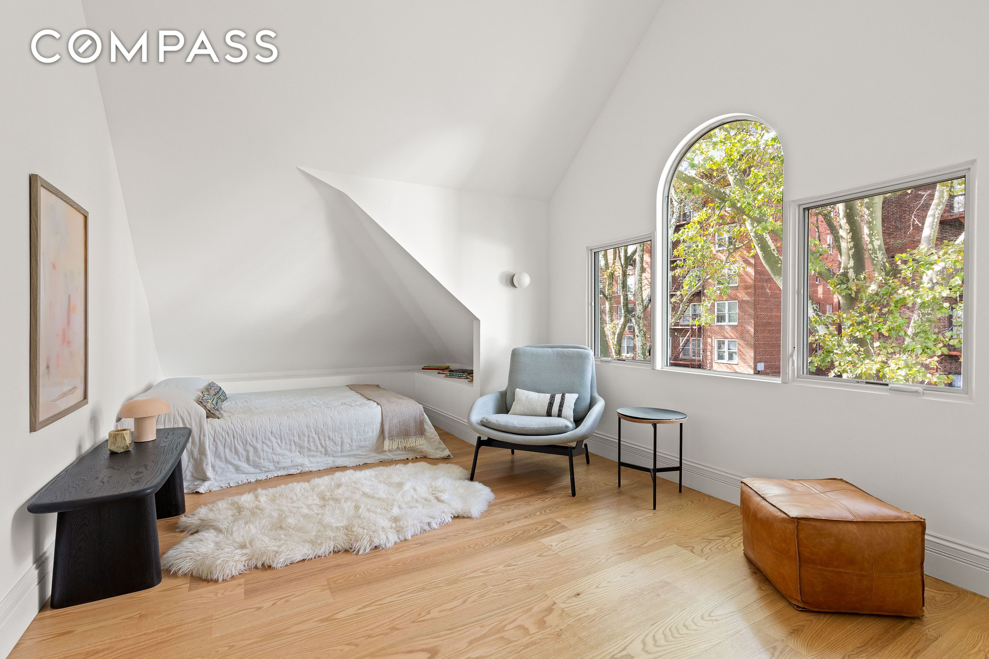 #20 photo, 453 Stratford Road, ブルックリン区 Ditmas Park , NY 11218