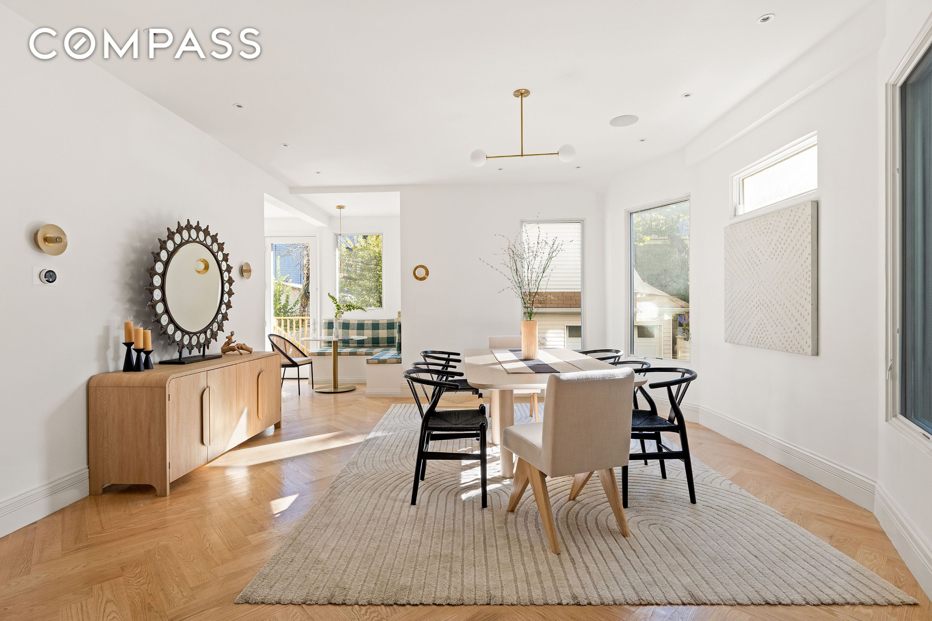 #4 photo, 453 Stratford Road, ブルックリン区 Ditmas Park , NY 11218