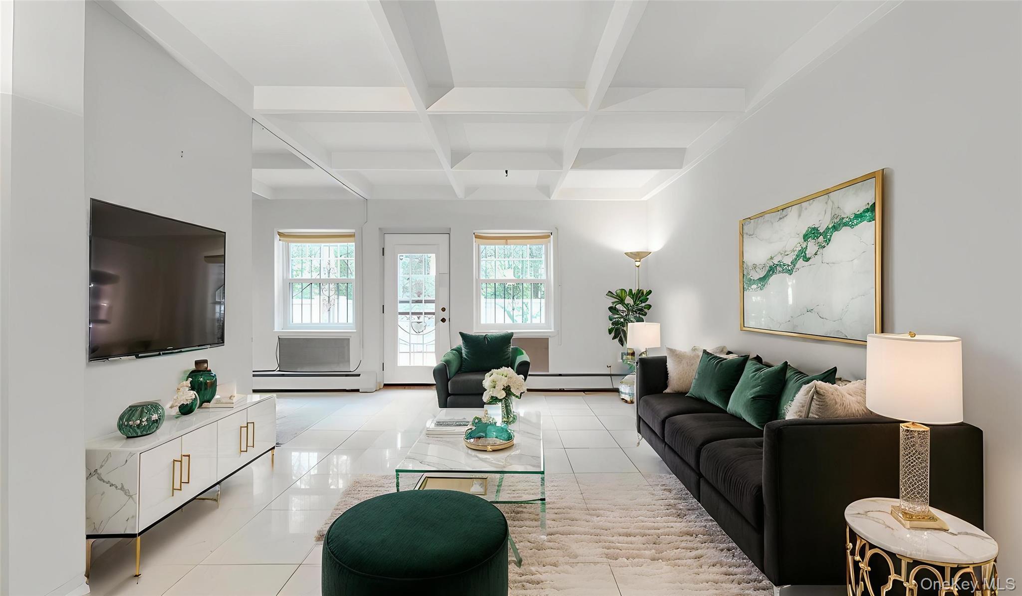 #4 photo, 147-36 Charter Road, クイーンズ区 Kew Garden Hills , NY 11435