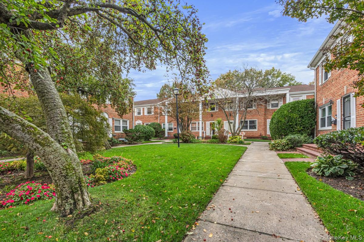 #1 photo, 2318 A Corporal Kennedy Street, クイーンズ区 Bayside , NY 11360