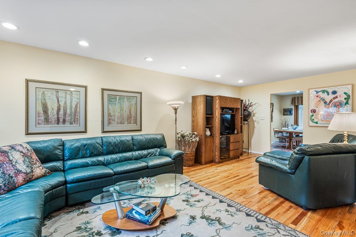 #9 photo, 2318 A Corporal Kennedy Street, クイーンズ区 Bayside , NY 11360