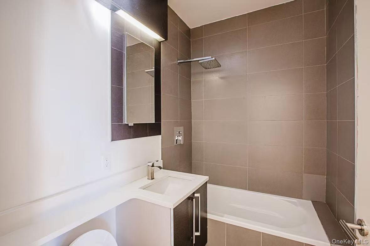 #3 photo, 21 montrose ave 405, ブルックリン区 Brooklyn , NY 11206